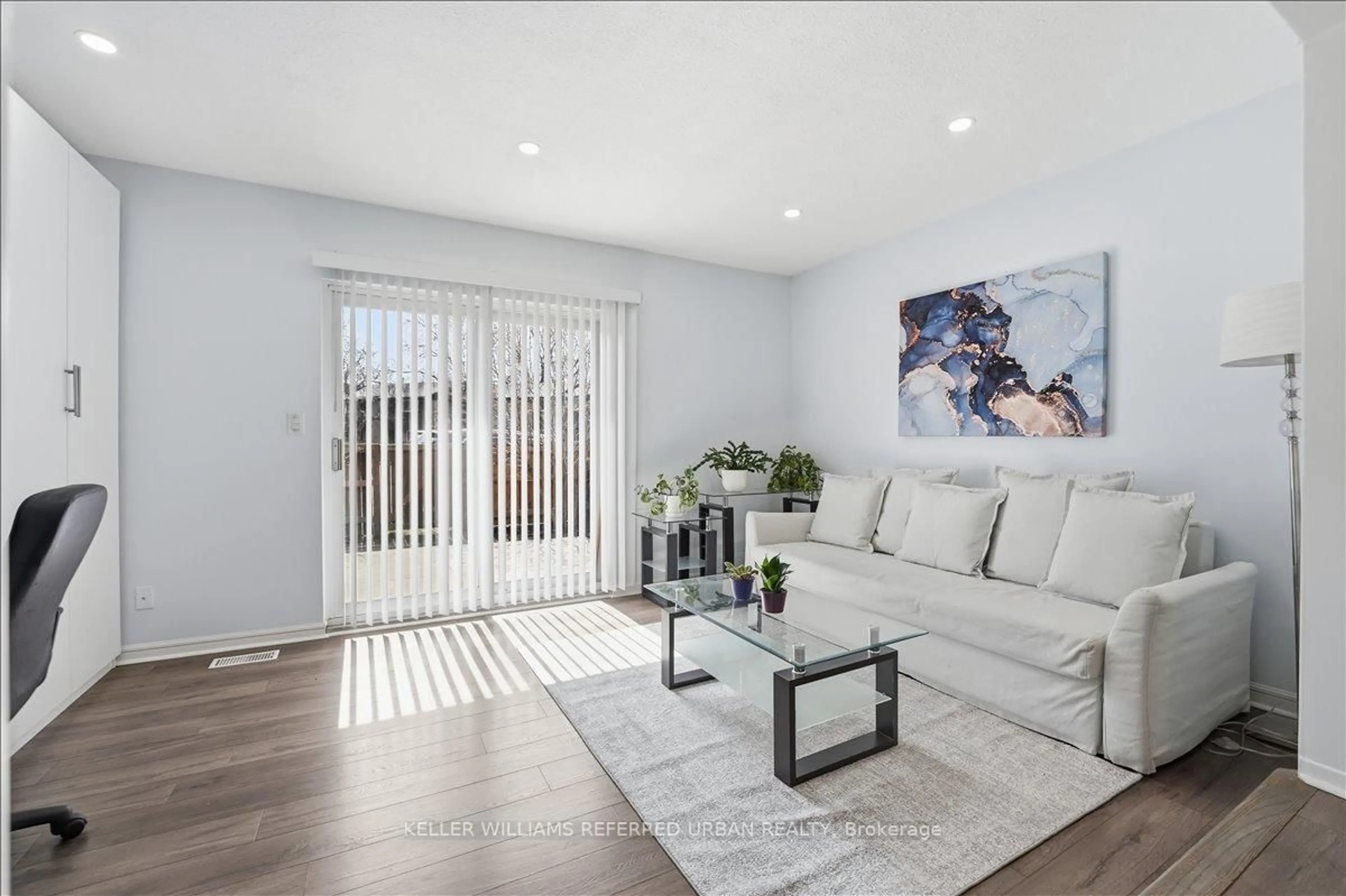 Living room with furniture, unknown for 151 Linwell Rd #63, St. Catharines Ontario L2N 6P3