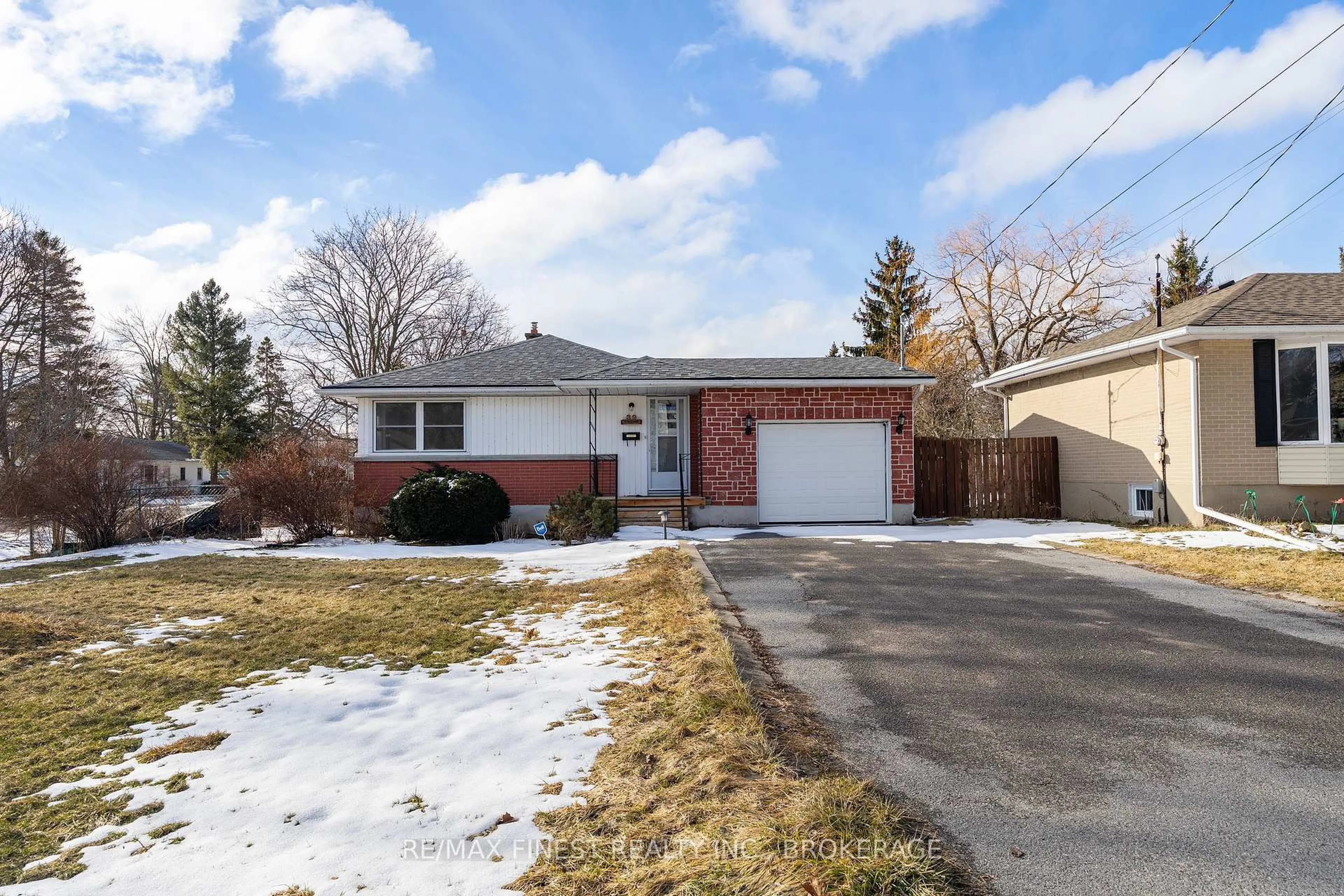 Home with brick exterior material, street for 39 Lennox St, Kingston Ontario K7M 4S3