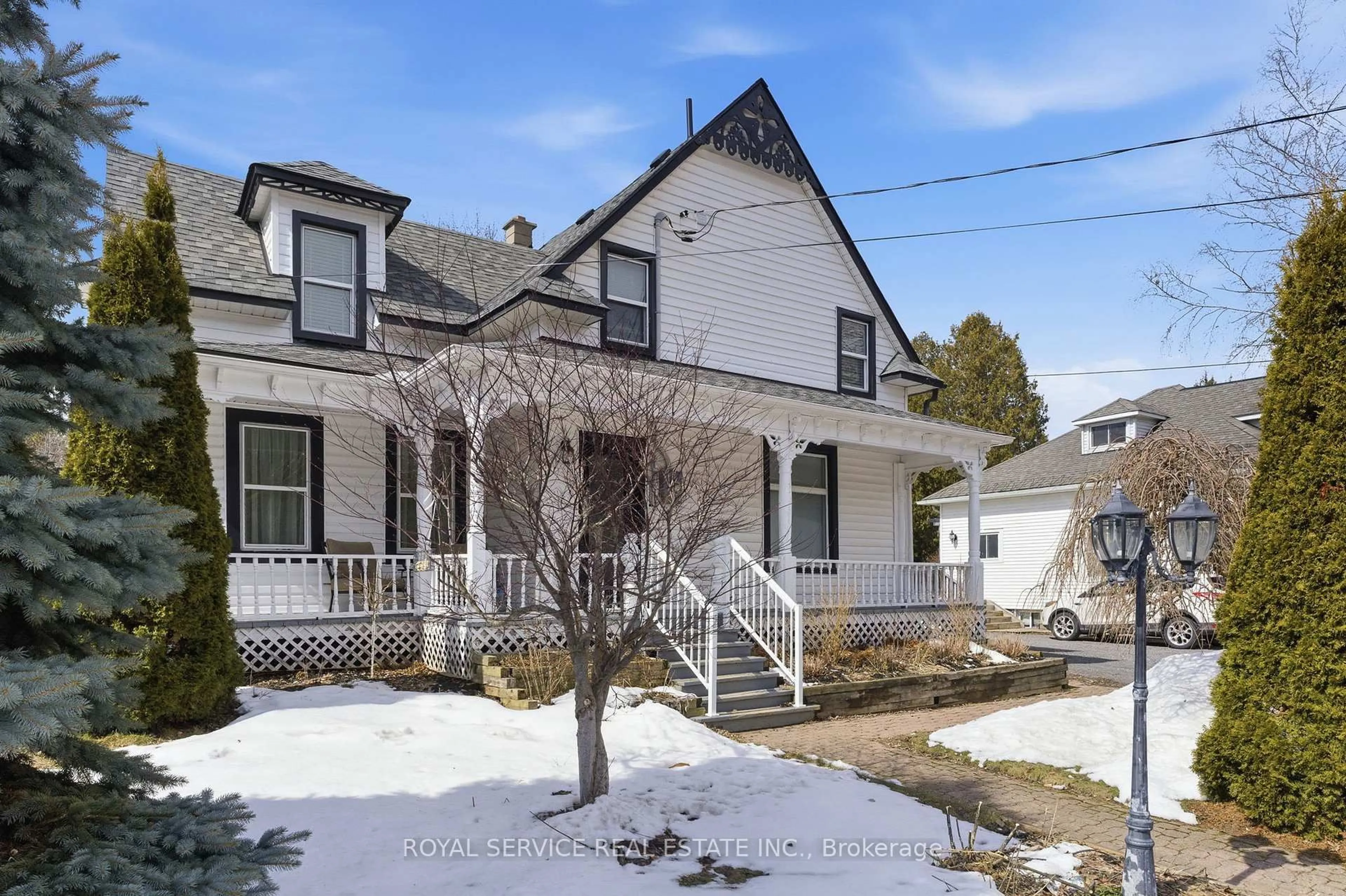 Unknown for 28 George St, Brighton Ontario K0K 1H0