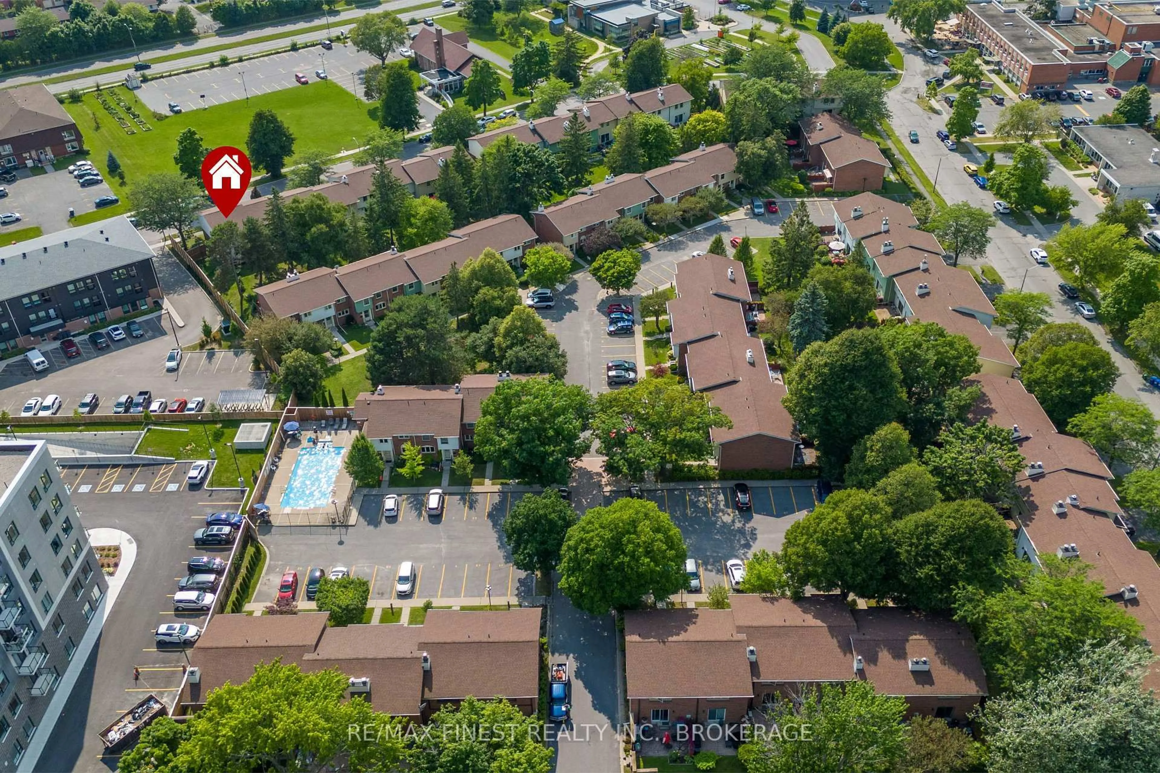 A pic from outside/outdoor area/front of a property/back of a property/a pic from drone, street for 115 Wright Cres #1, Kingston Ontario K7L 4T8