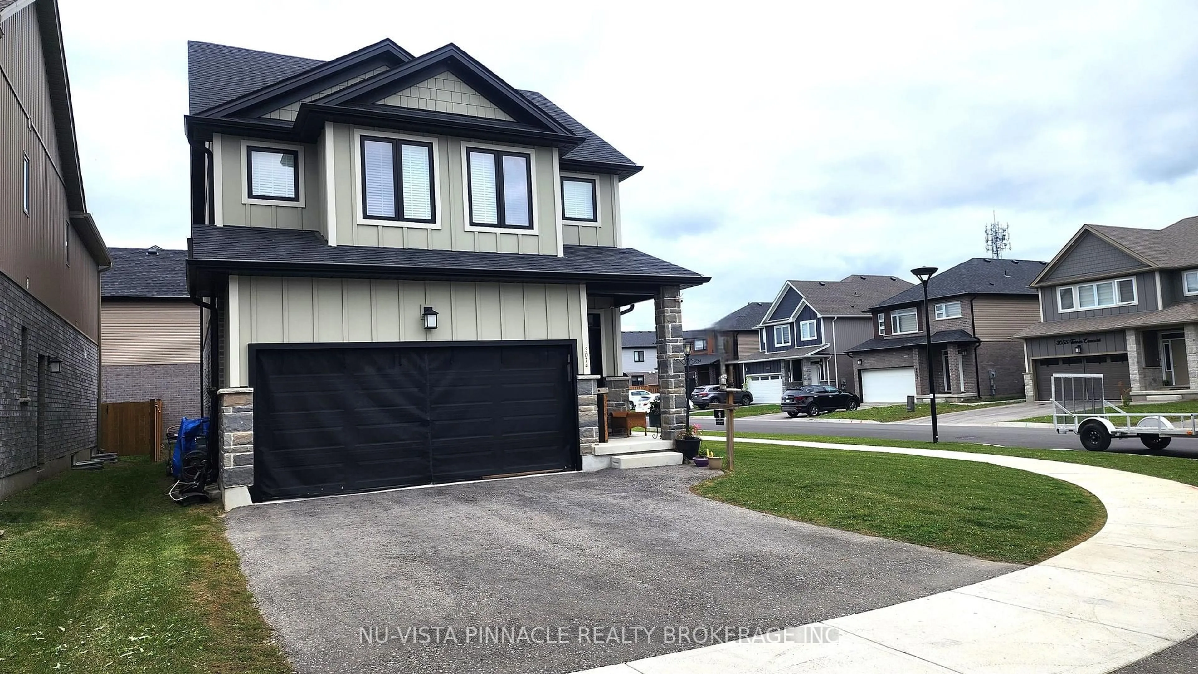 Home with vinyl exterior material, street for 3074 Turner Cres, London South Ontario N6M 0B2