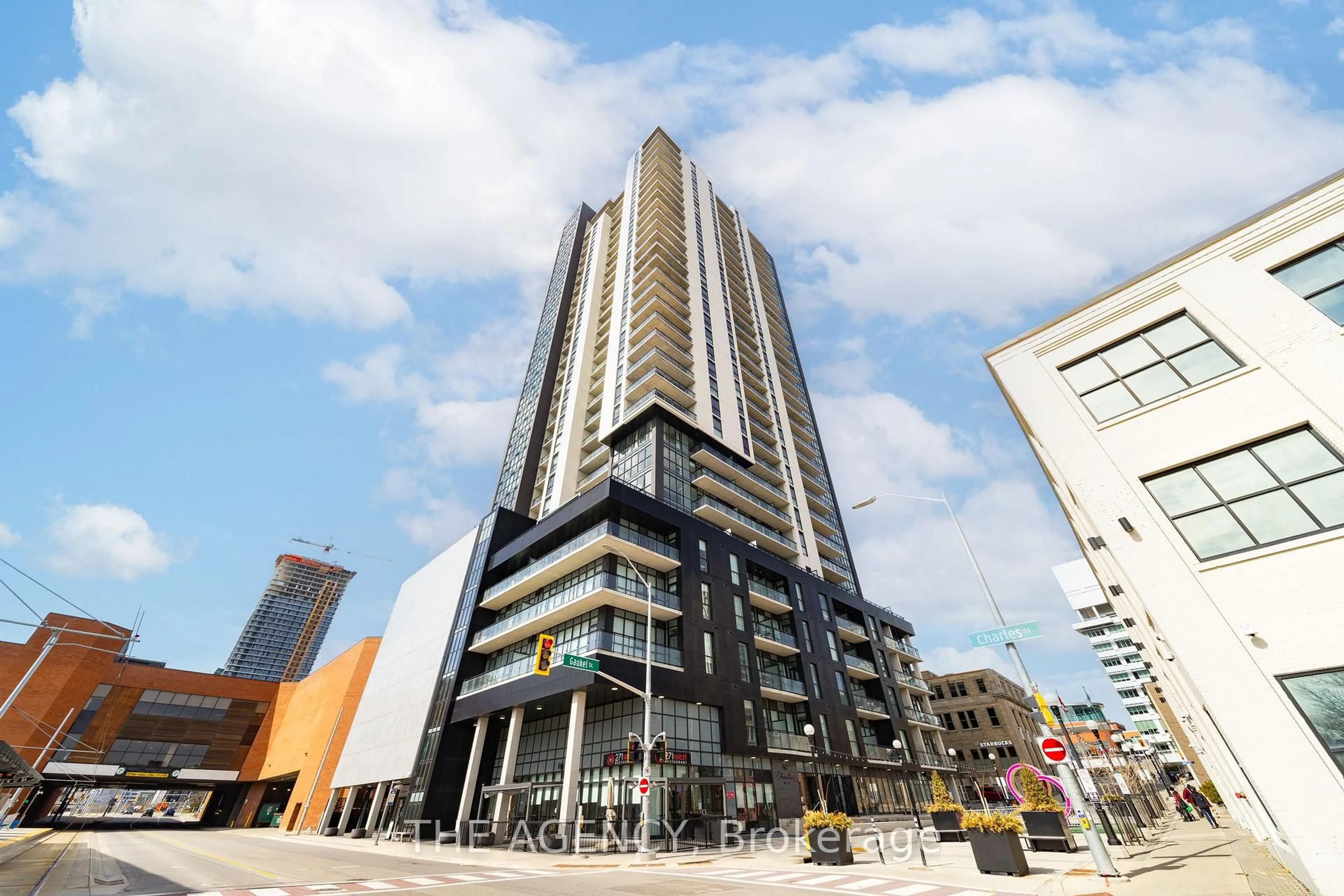 Unknown for 60 Charles St #2712, Kitchener Ontario N2G 0C9