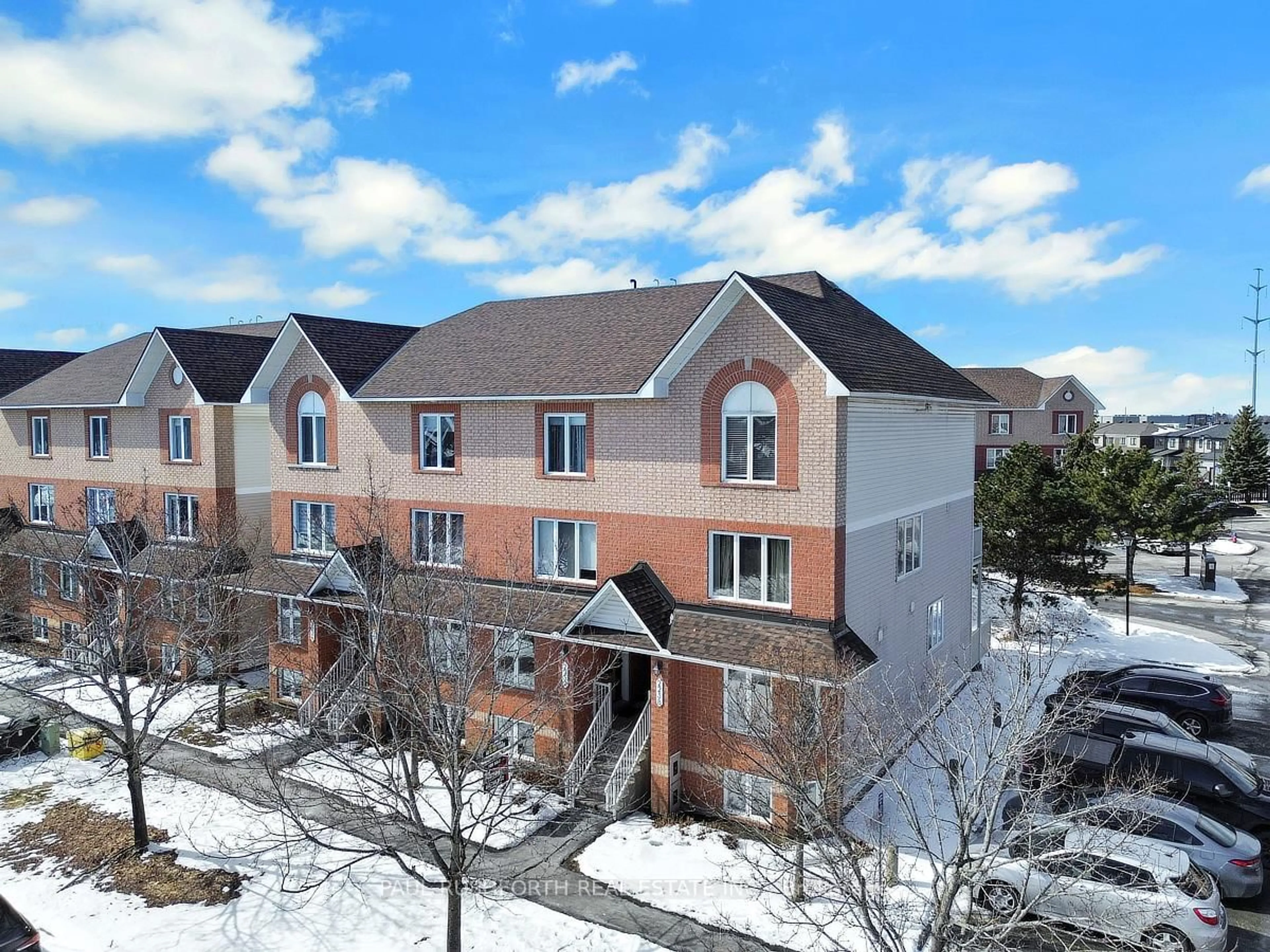 A pic from outside/outdoor area/front of a property/back of a property/a pic from drone, unknown for 2232 Bois Vert Pl, Ottawa Ontario K4A 4T7