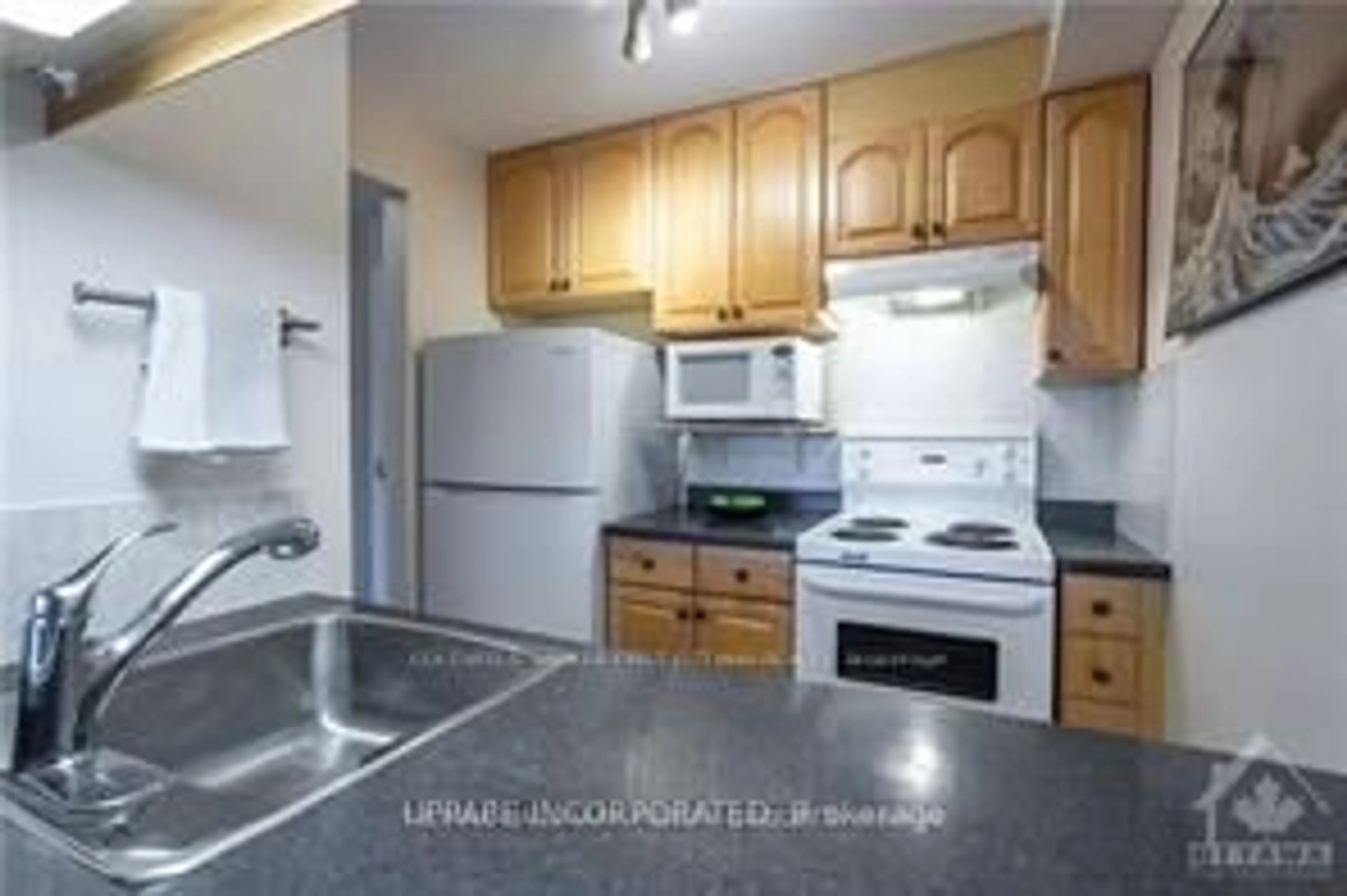 Standard kitchen, unknown for 6376 Bilberry Dr #205, Ottawa Ontario K1C 4P6