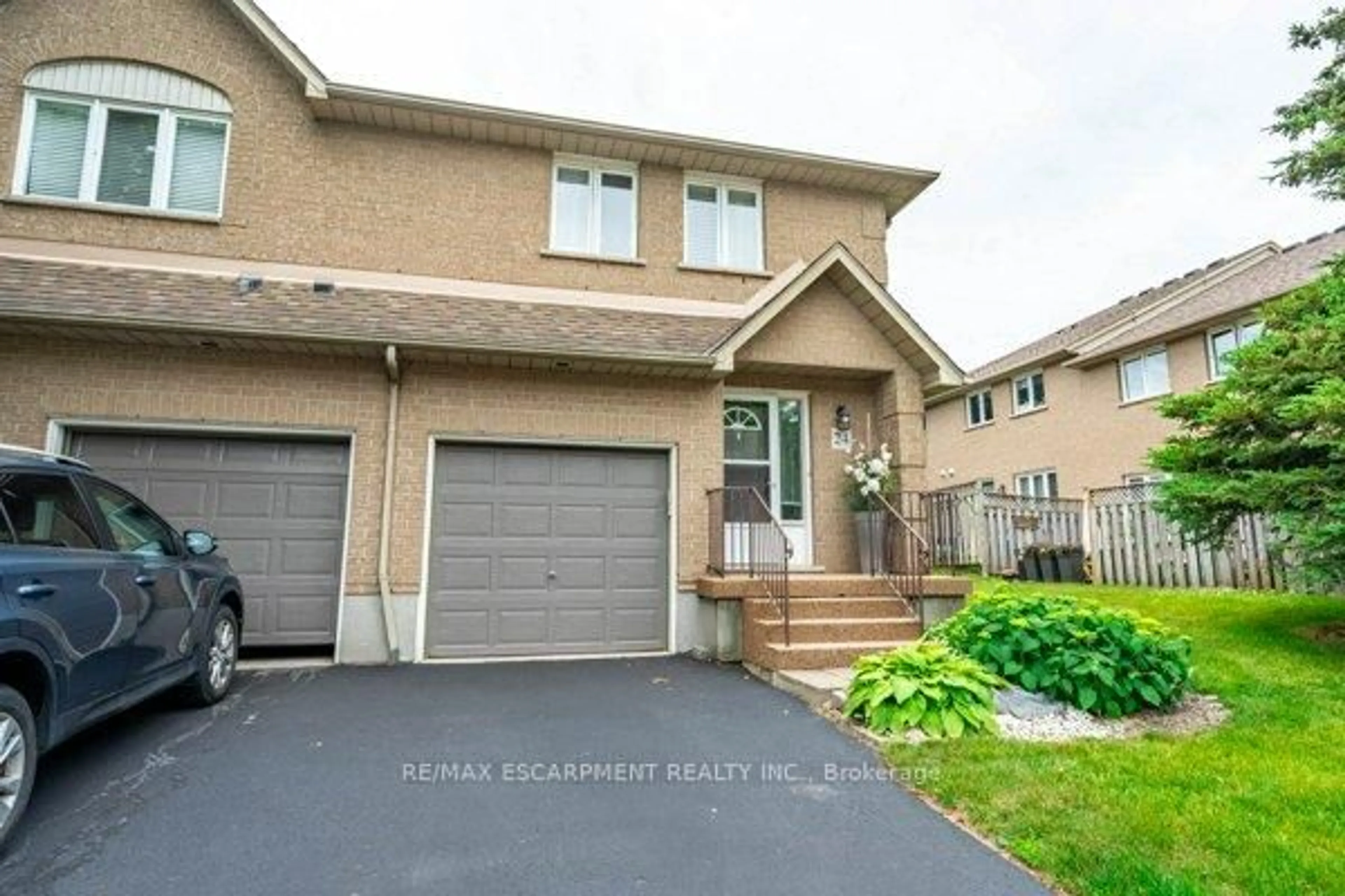 Unknown for 100 Vineberg Dr #24, Hamilton Ontario L8W 3X4