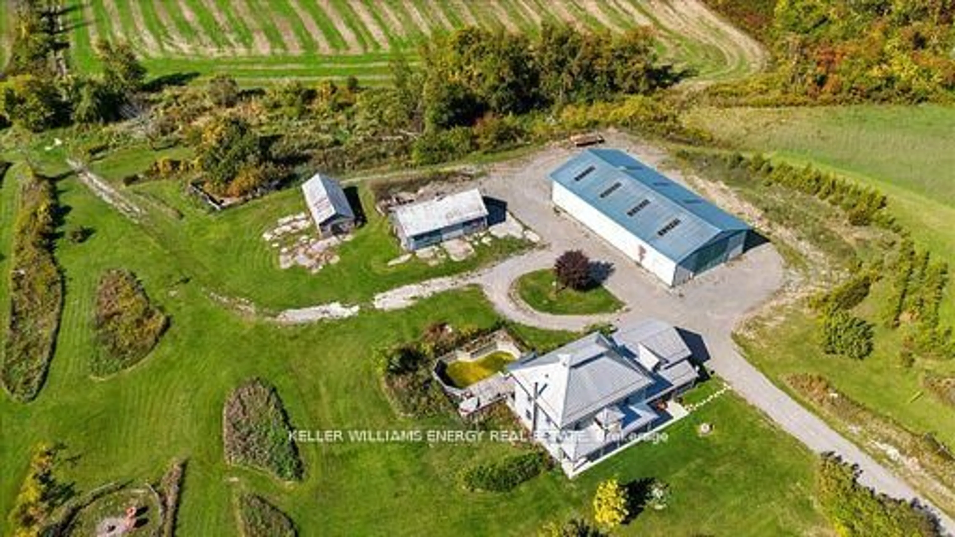 A pic from outside/outdoor area/front of a property/back of a property/a pic from drone, building for 28 Lockhart Crt, Trent Hills Ontario K0K 3K0