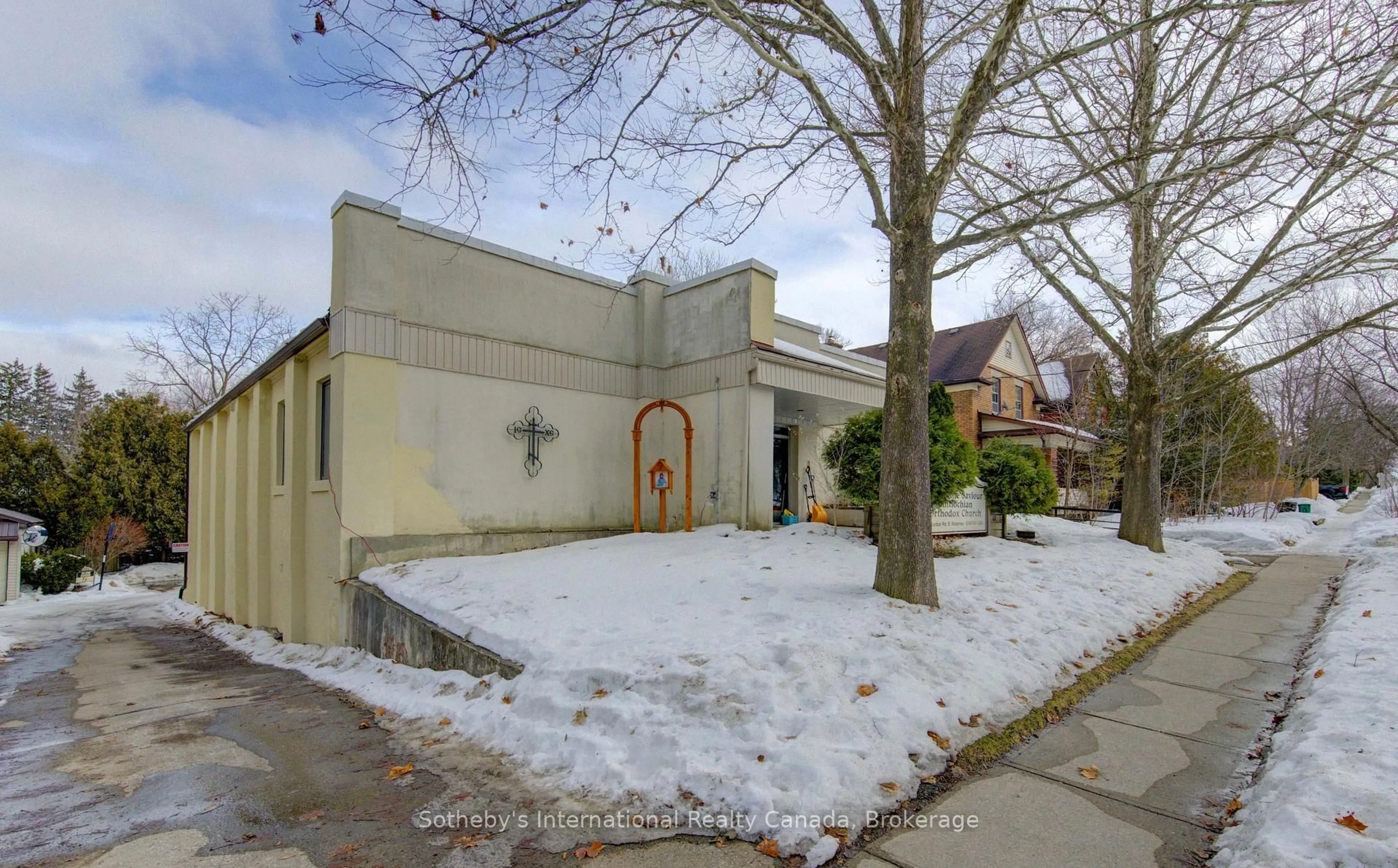 Unknown for 96 Dunbar Rd, Waterloo Ontario N2L 2E5