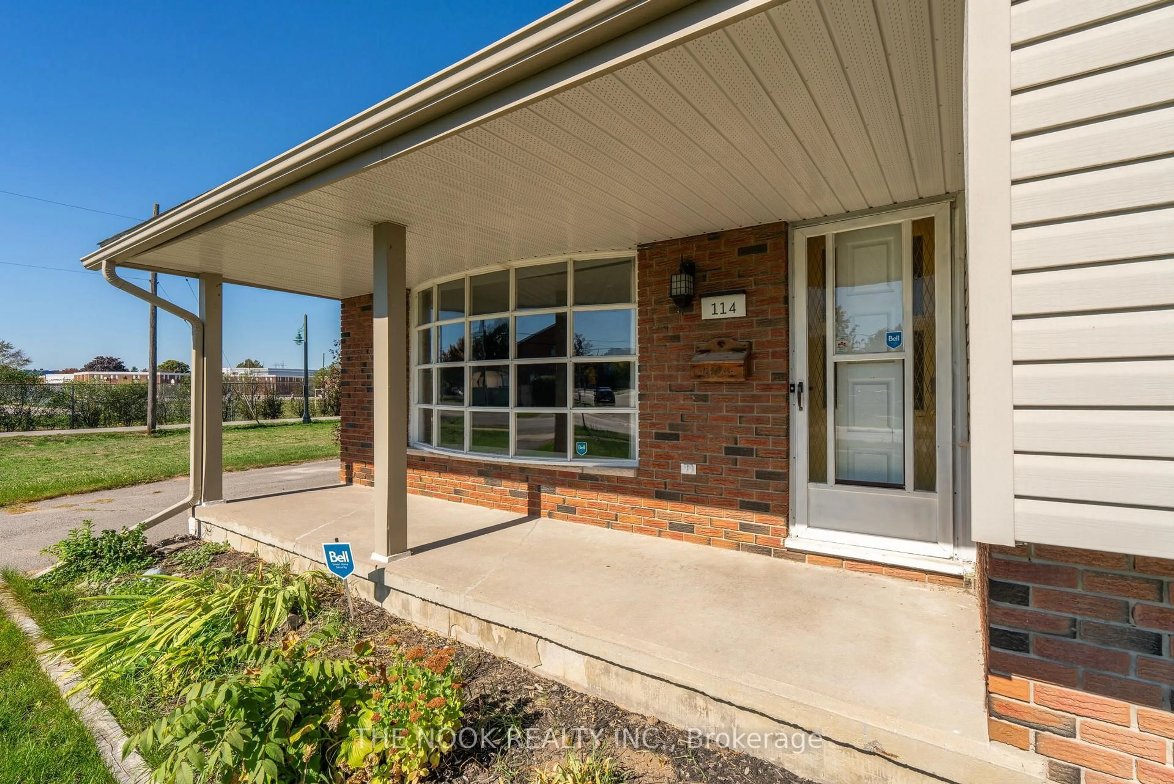 Unknown for 114 Tracey St, Belleville Ontario K8P 2R8