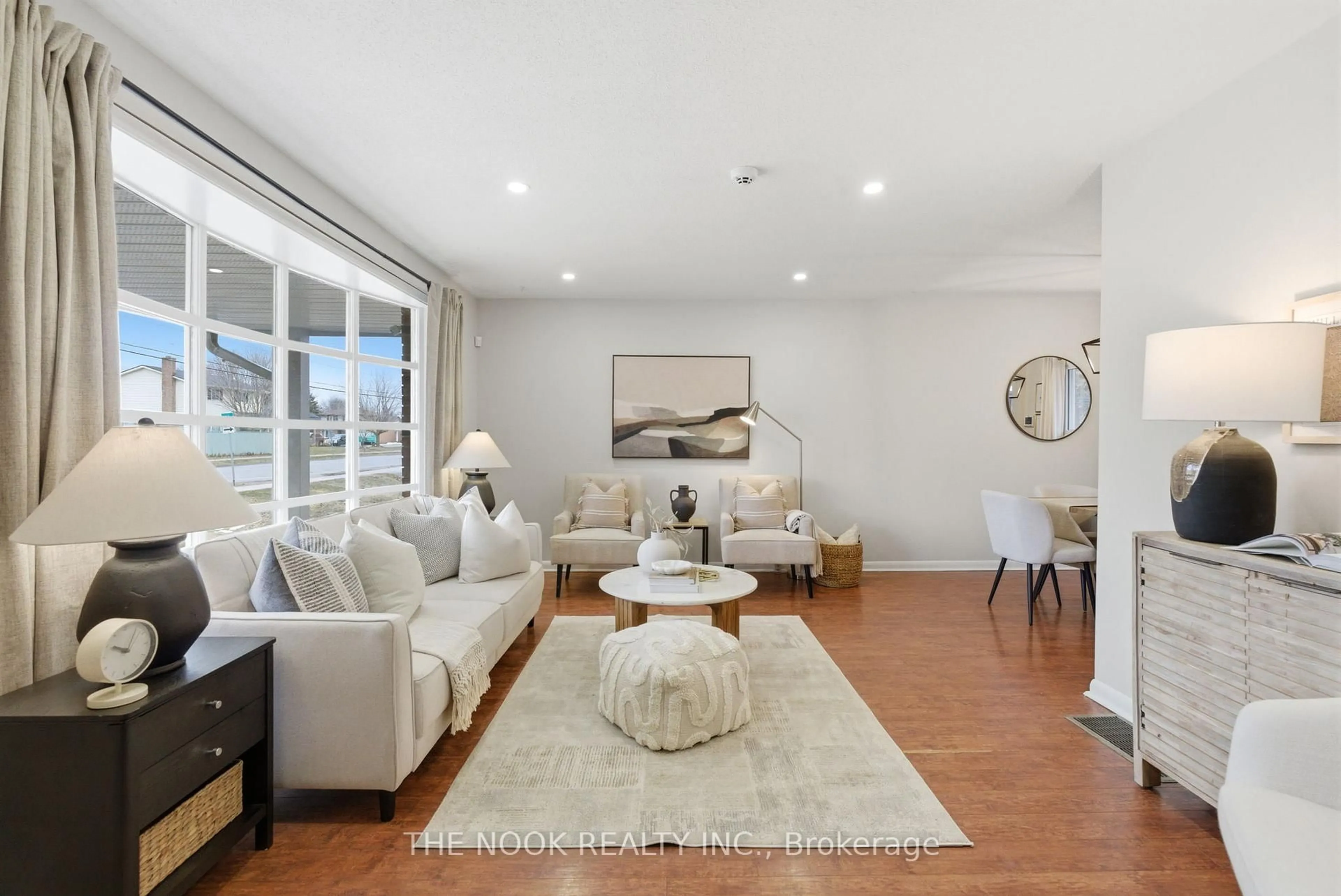 Living room with furniture, unknown for 114 Tracey St, Belleville Ontario K8P 2R8