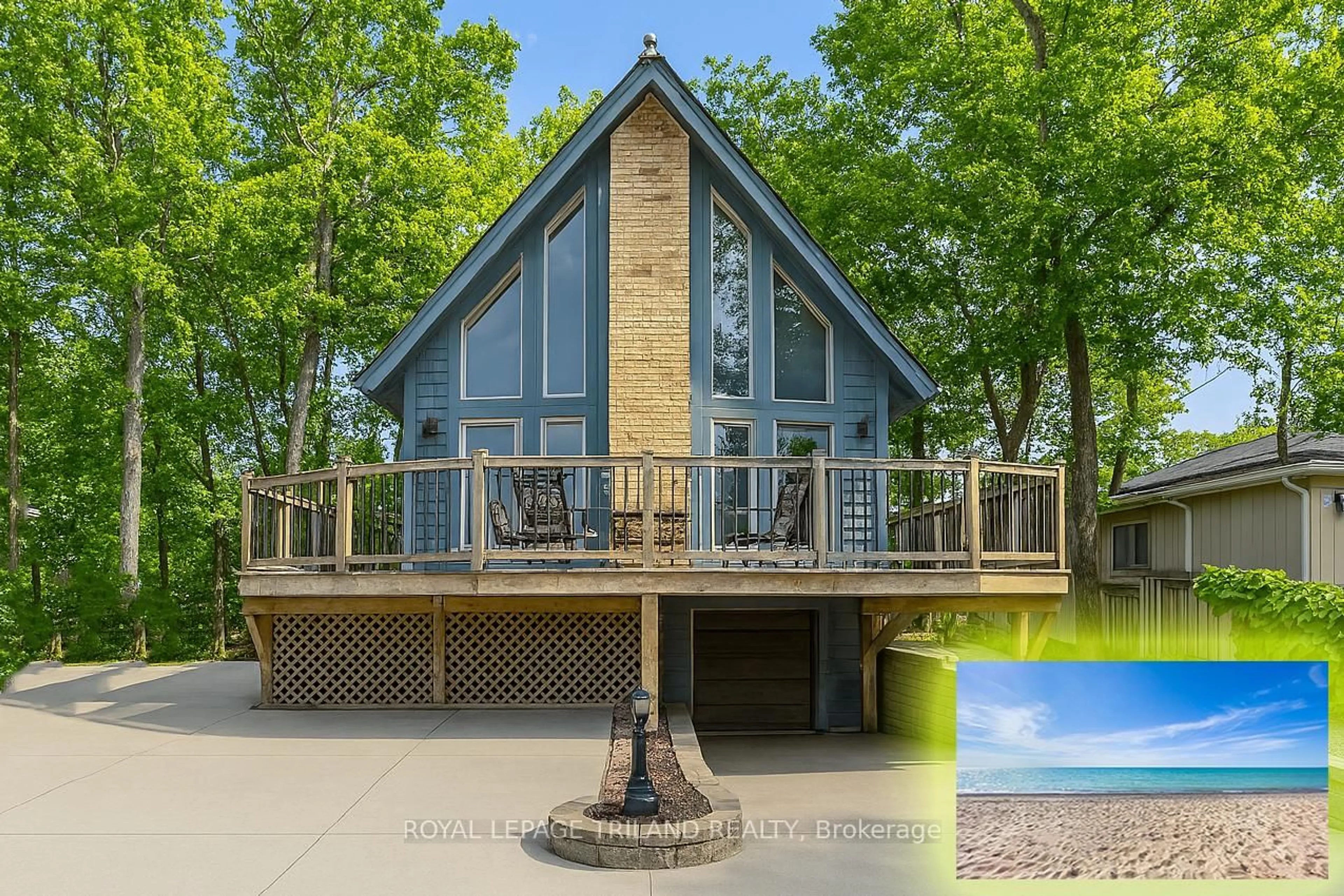 Home with vinyl exterior material, water/lake/river/ocean view for 28 Elmwood Ave, Lambton Shores Ontario N0M 1T0