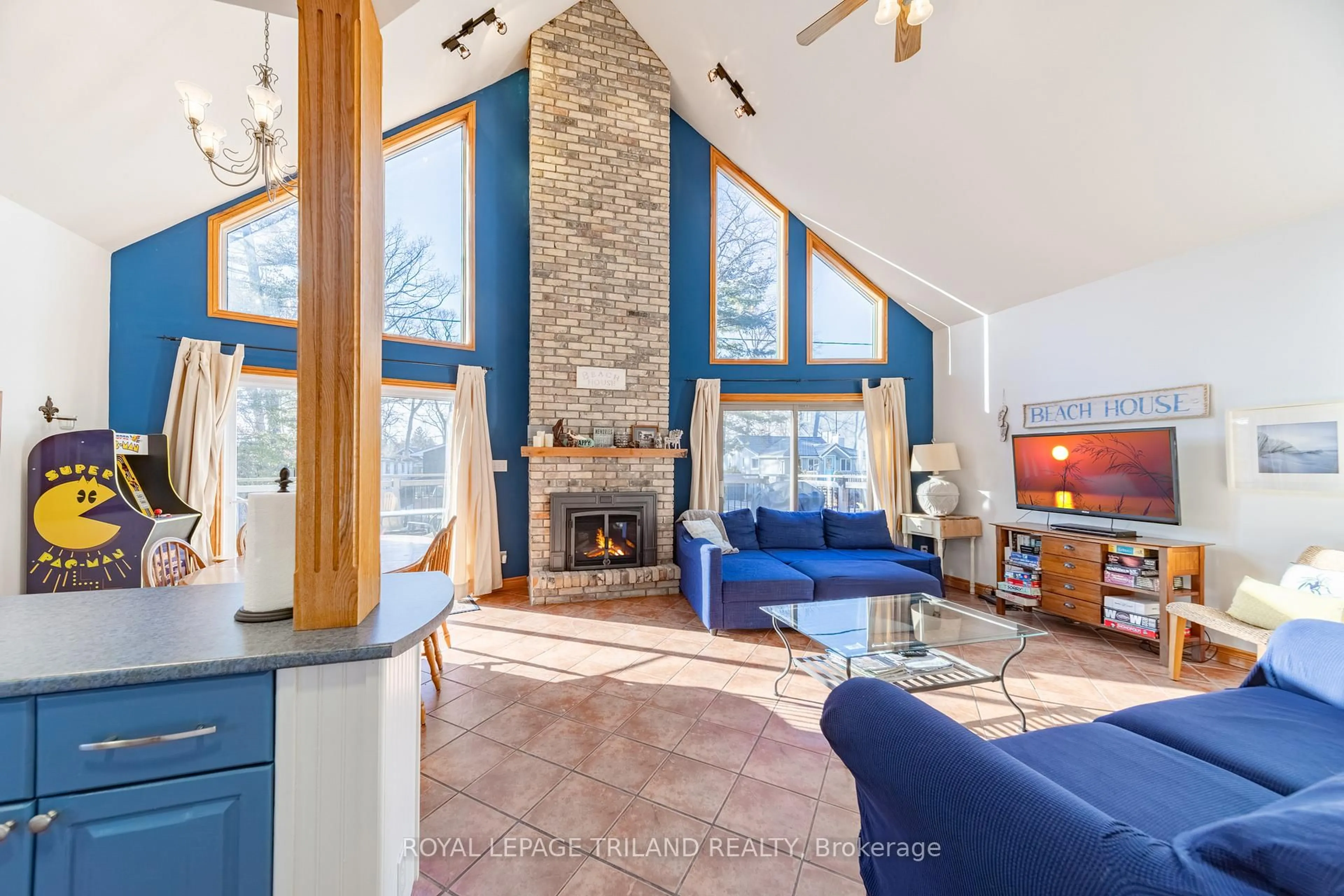 Unknown for 28 Elmwood Ave, Lambton Shores Ontario N0M 1T0