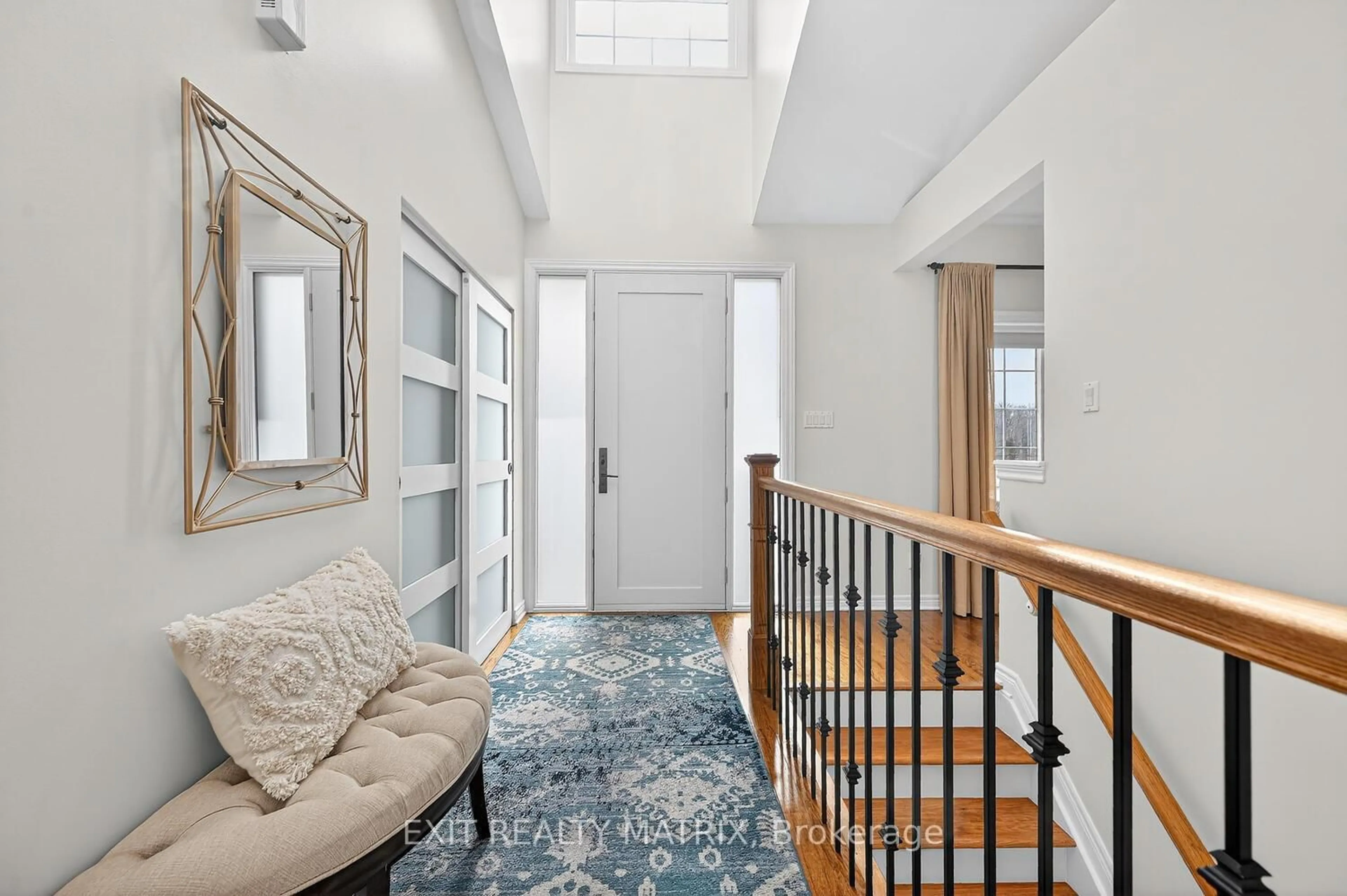 Indoor entryway for 2158 OLD PRESCOTT Rd, Greely Ontario K4P 1L9