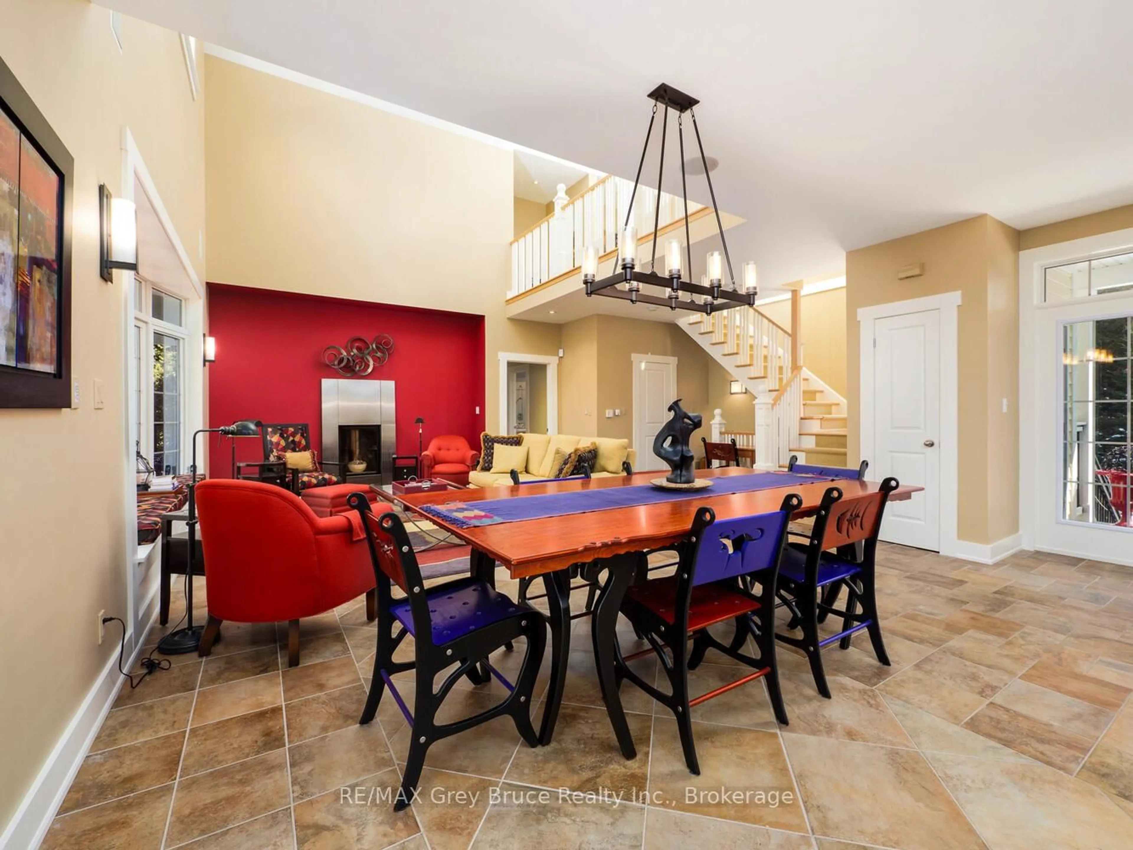 Dining room, ceramic/tile floor for 90 Greenough Point Rd, Northern Bruce Peninsula Ontario N0H 1W0