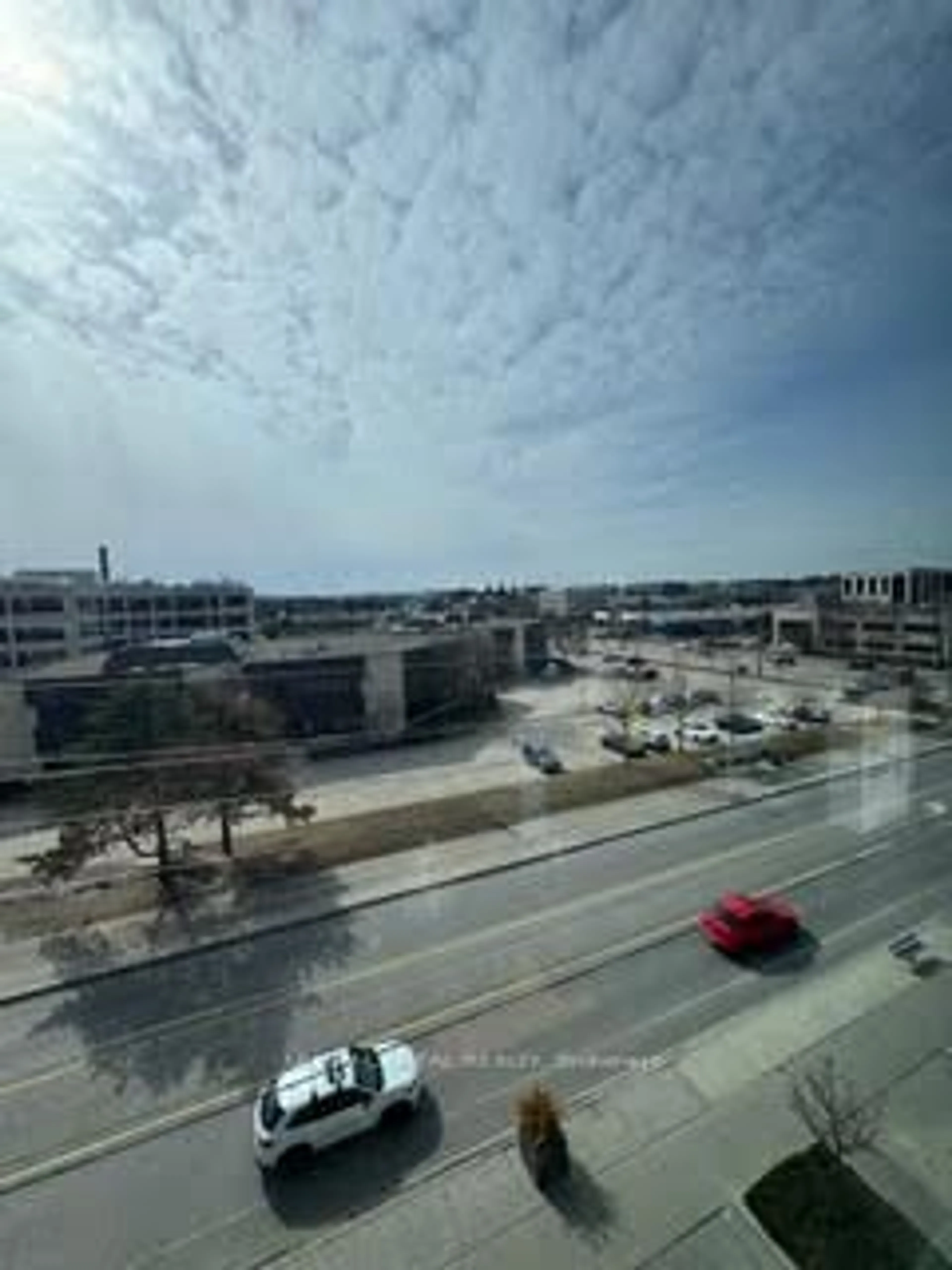 Blurry image for 330 Phillip St #CP618, Waterloo Ontario N2L 3W9