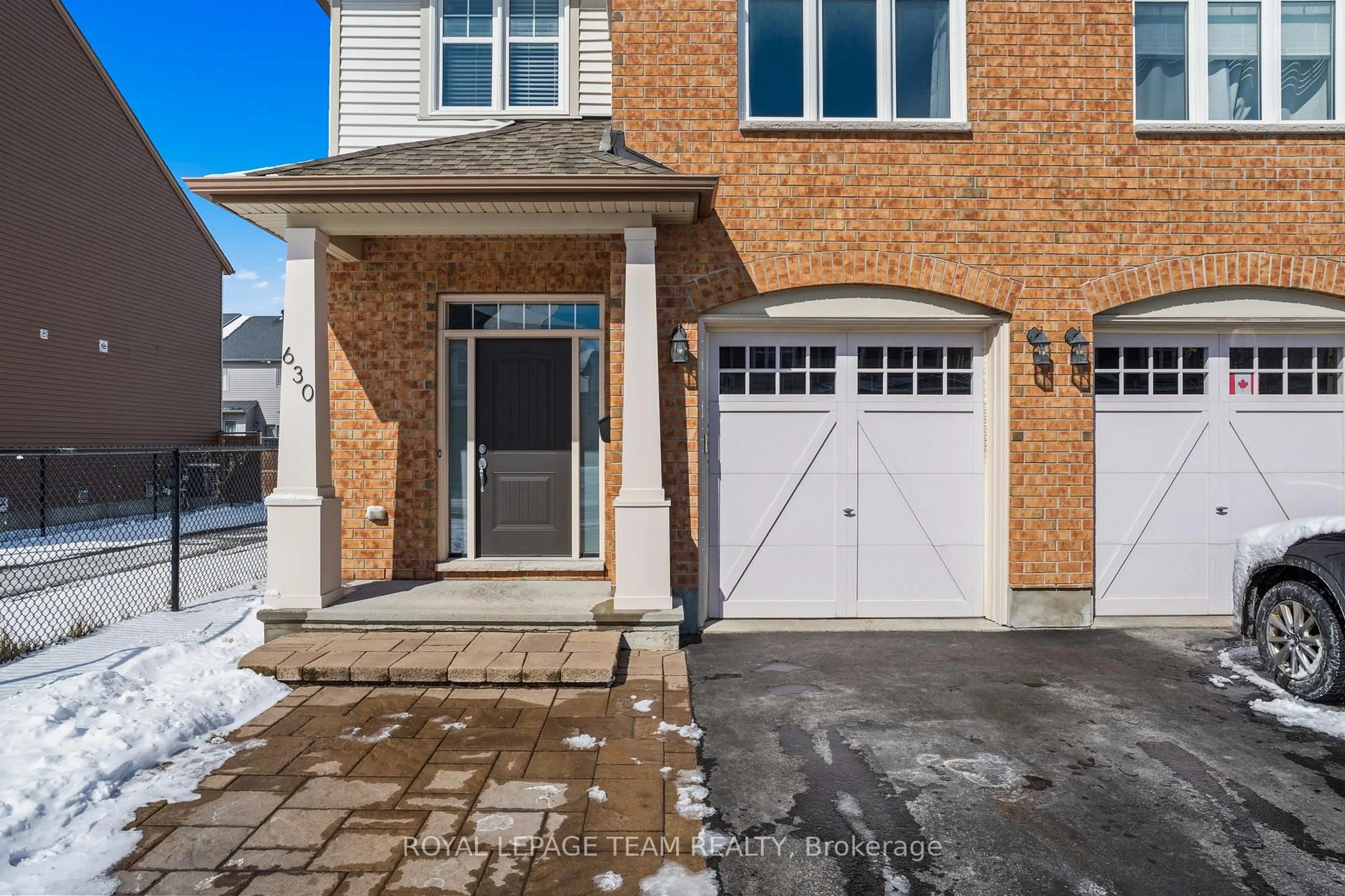 Home with brick exterior material, street for 630 Moorpark Ave, Ottawa Ontario K2M 0H8