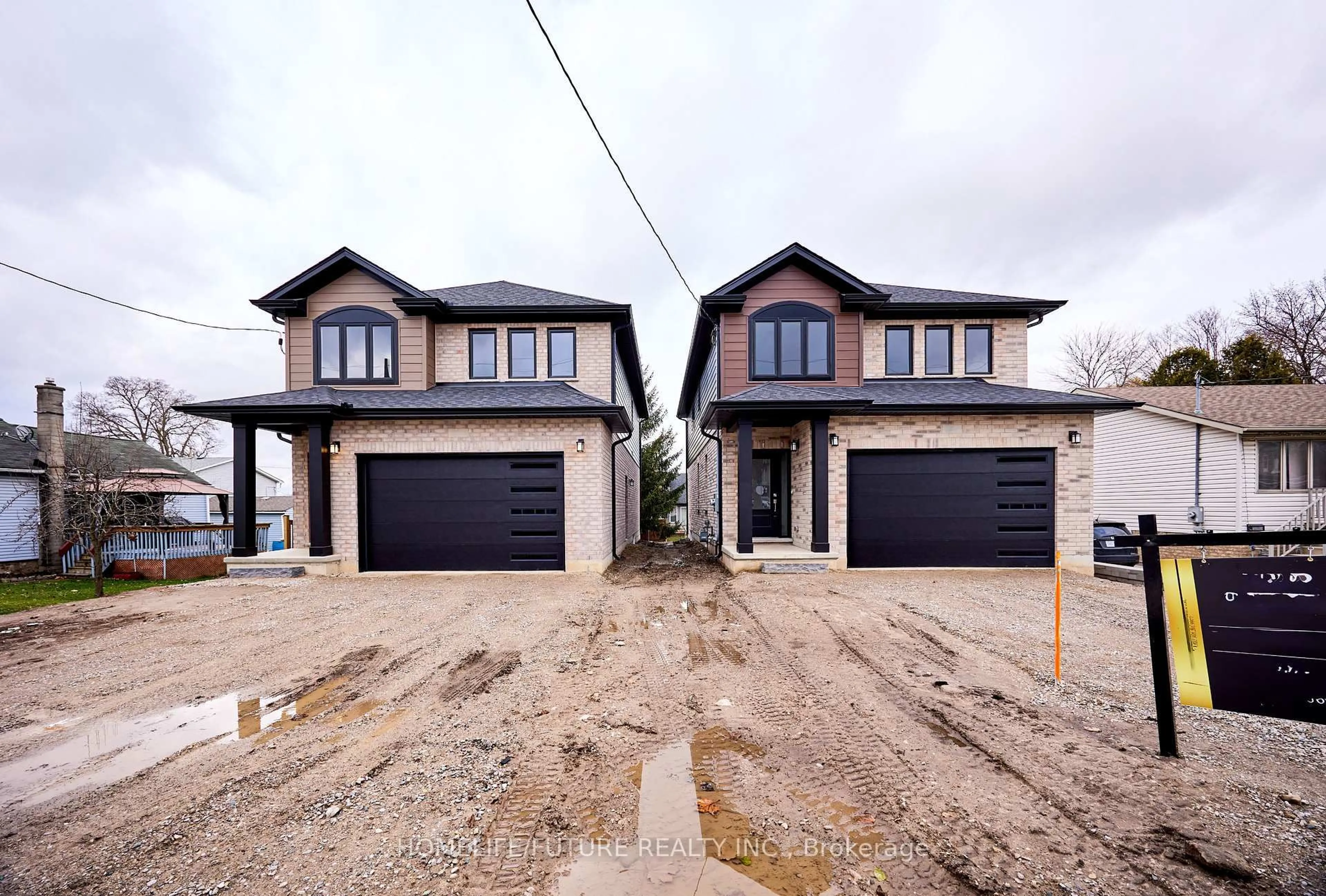 Unknown for 254 King St, Ingersoll Ontario N5C 2K7