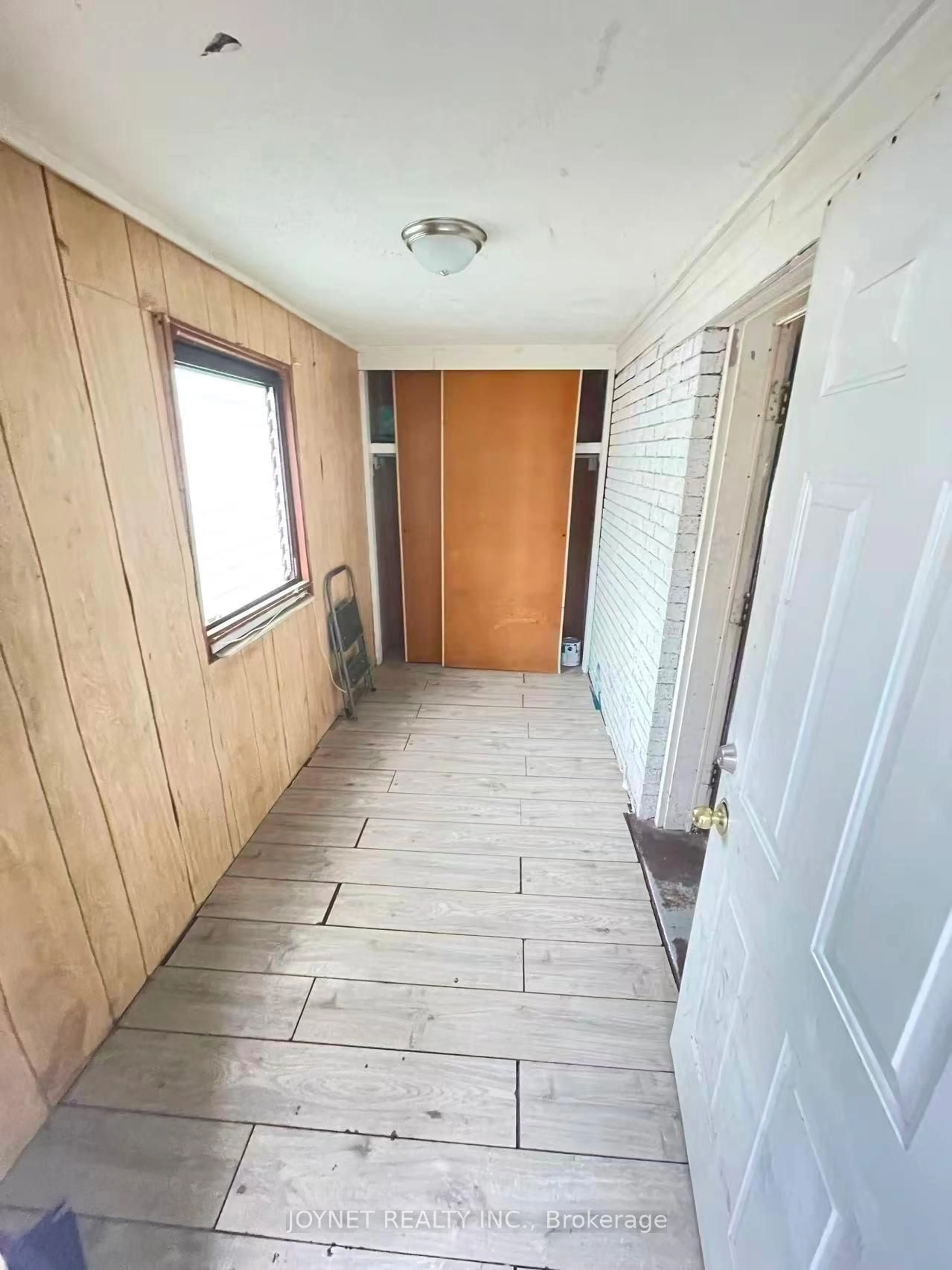 A pic of a room for 4413 SECOND Ave, Niagara Falls Ontario L2E 4H1