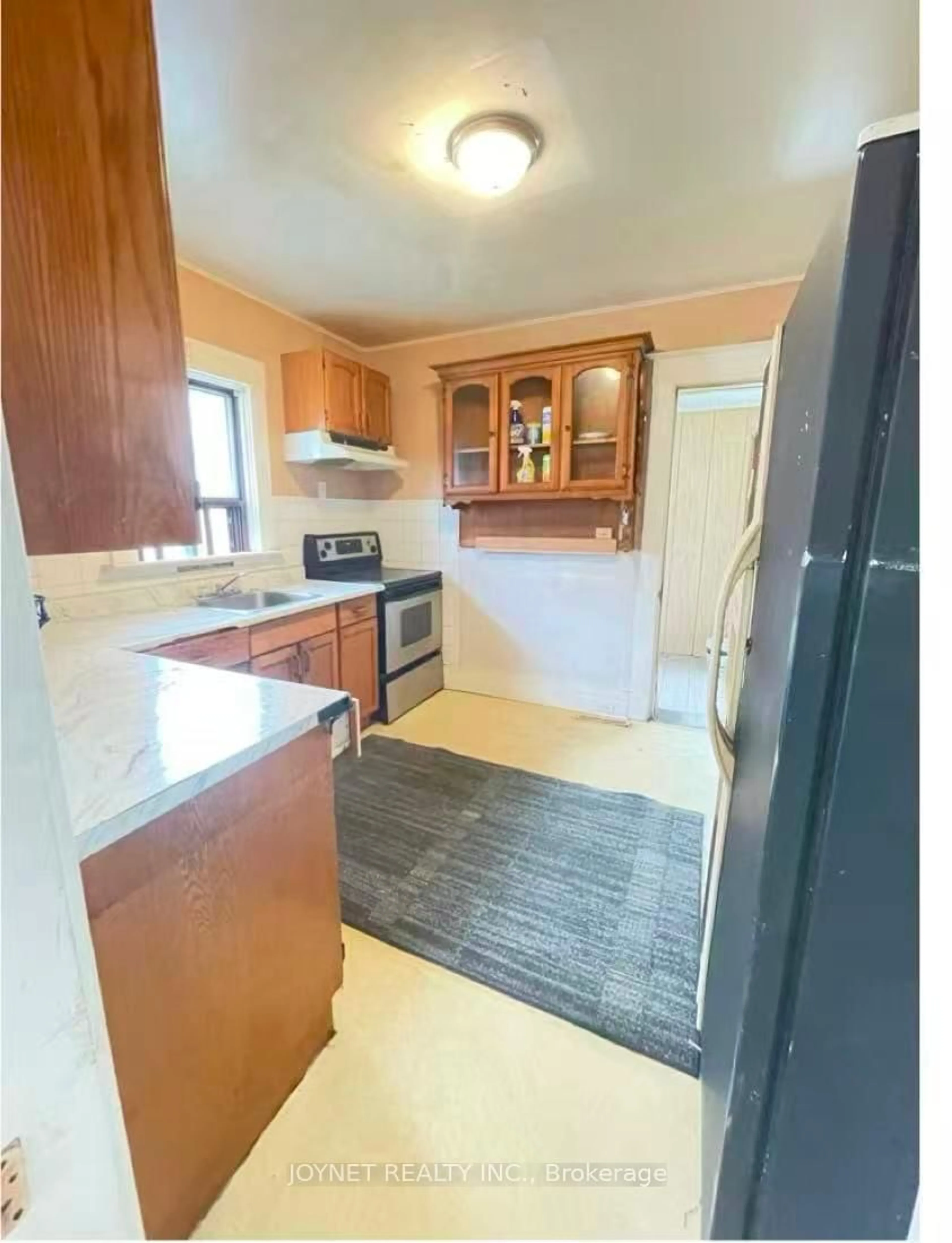 Standard kitchen, unknown for 4413 SECOND Ave, Niagara Falls Ontario L2E 4H1