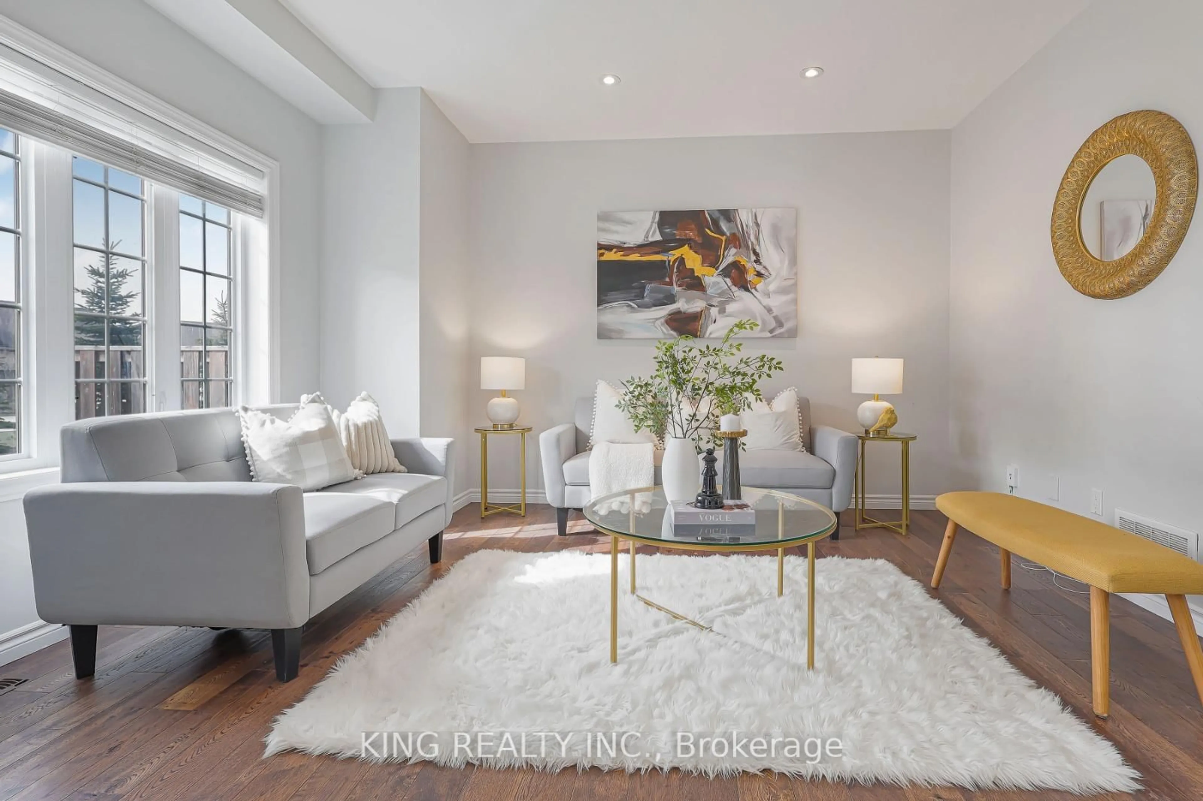 Living room with furniture, unknown for 2910 Tokala Tr #40, London North Ontario N6G 5B4