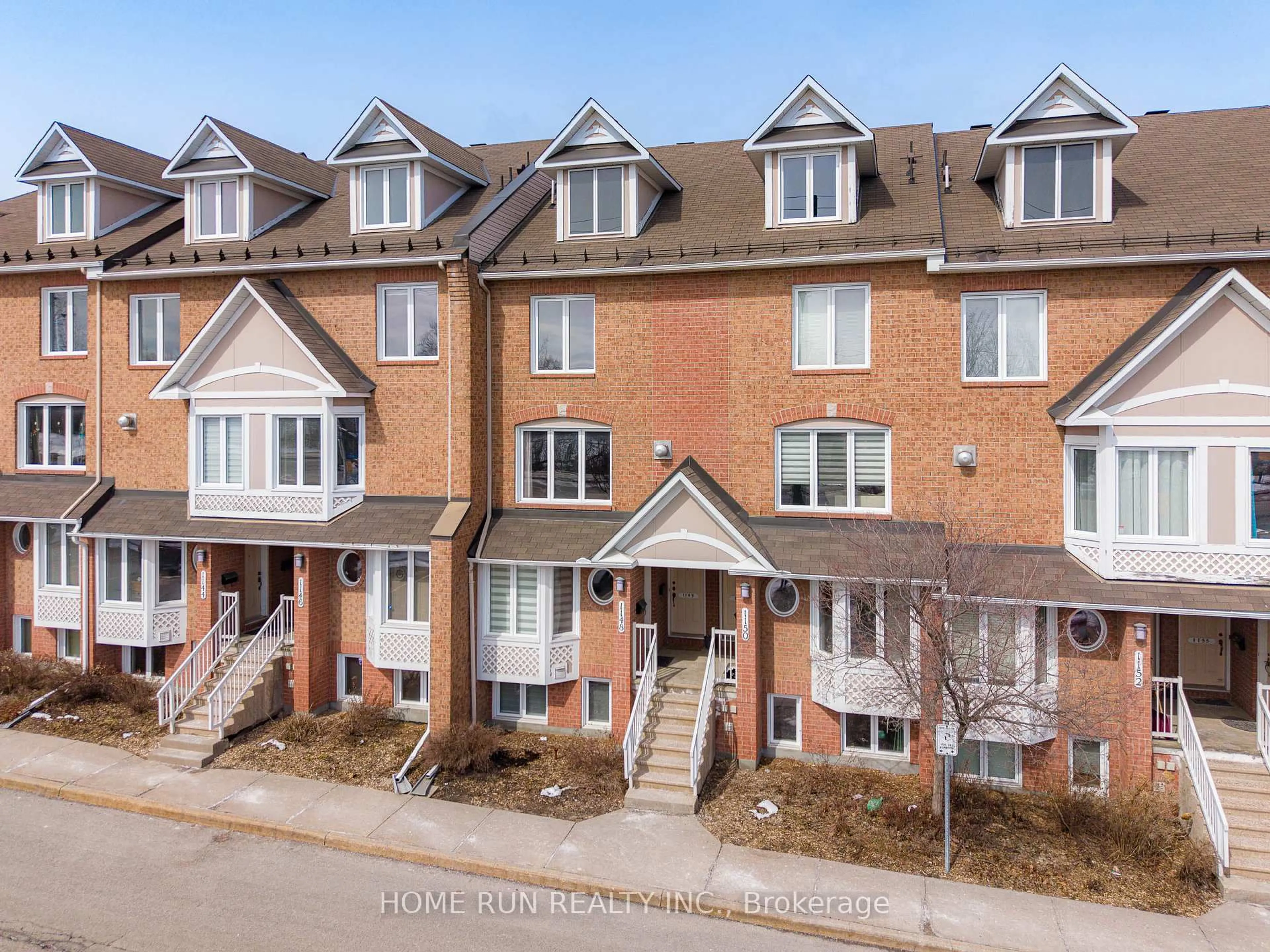 A pic from outside/outdoor area/front of a property/back of a property/a pic from drone, street for 1150 Gablefield Private, Ottawa Ontario K1J 1E3