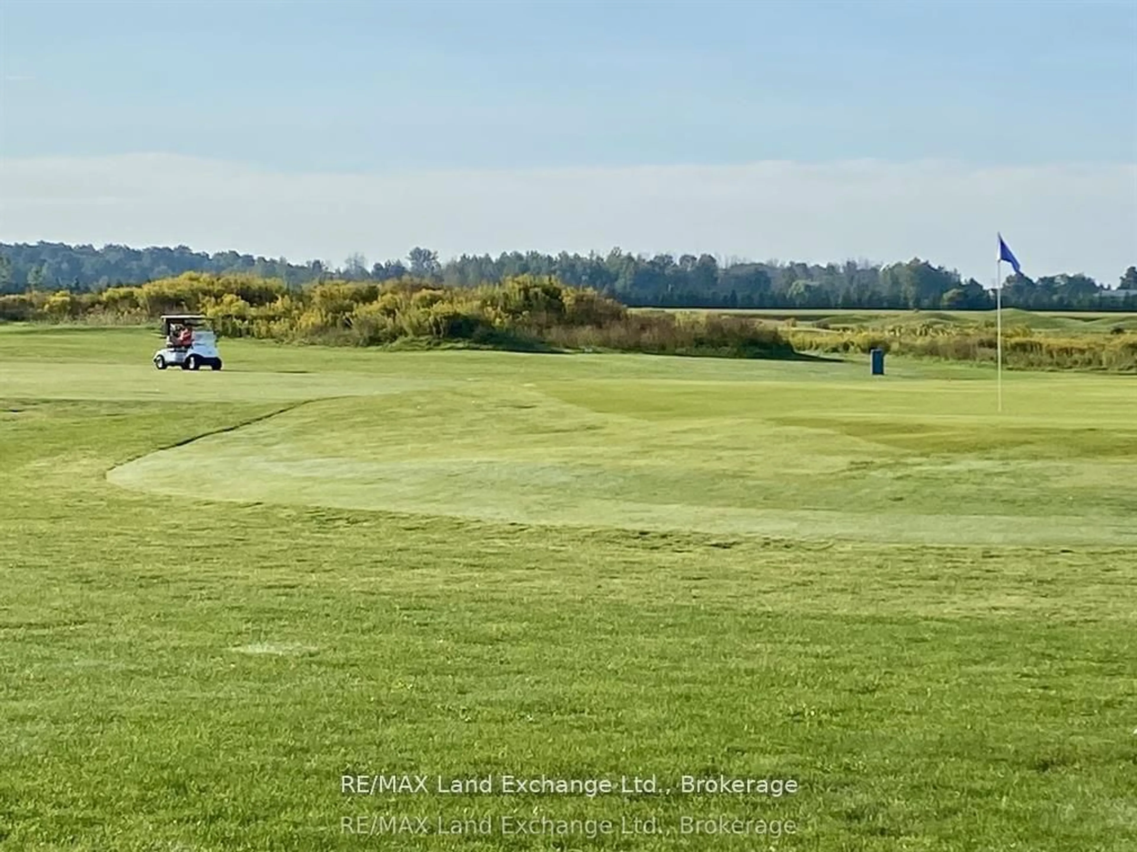 A pic of a room for 2 Fairway Lane, Saugeen Shores Ontario N0H 2C3