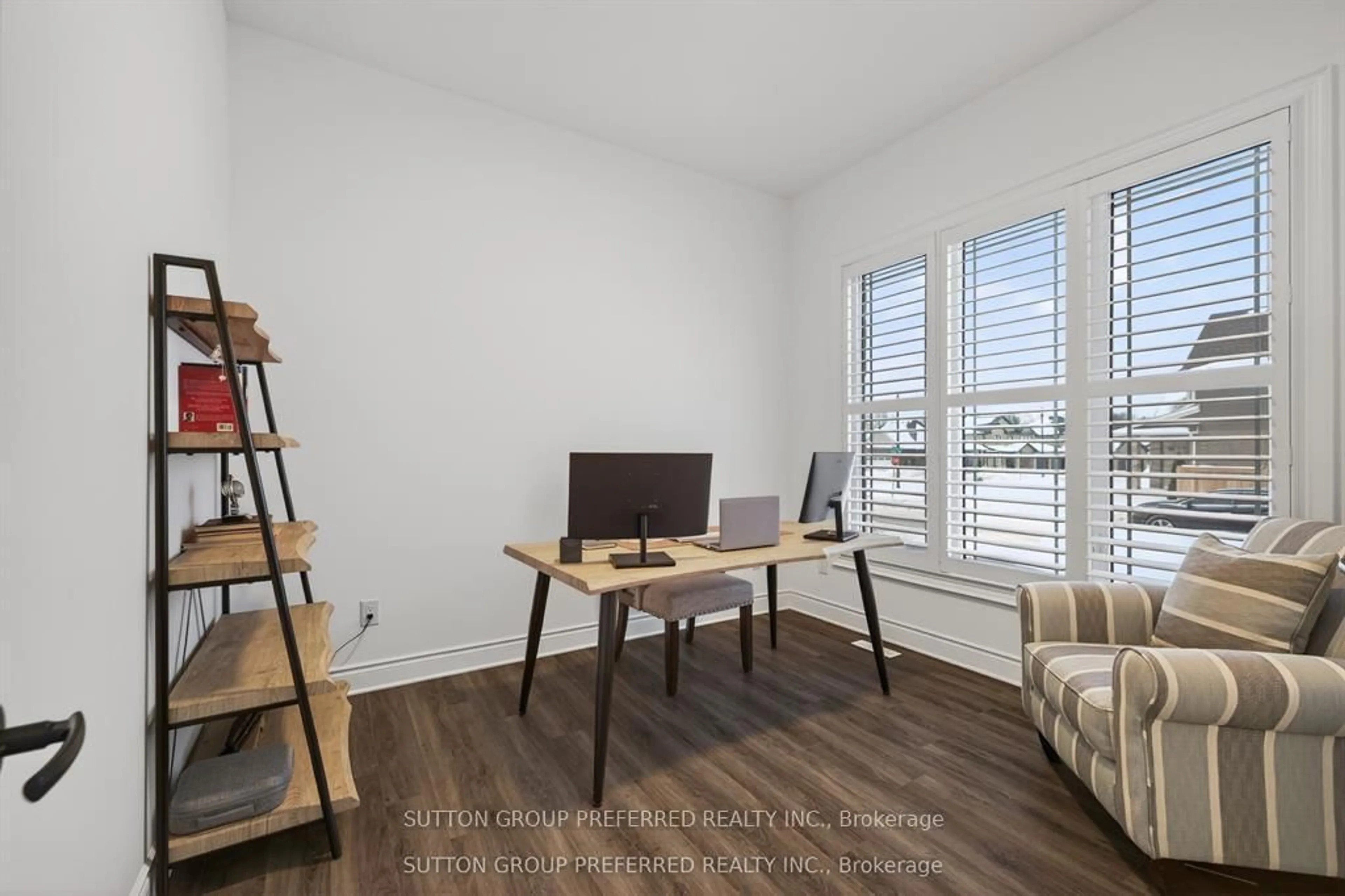 A pic of a room for 105 Harvest Lane, Thames Centre Ontario N0L 1G2