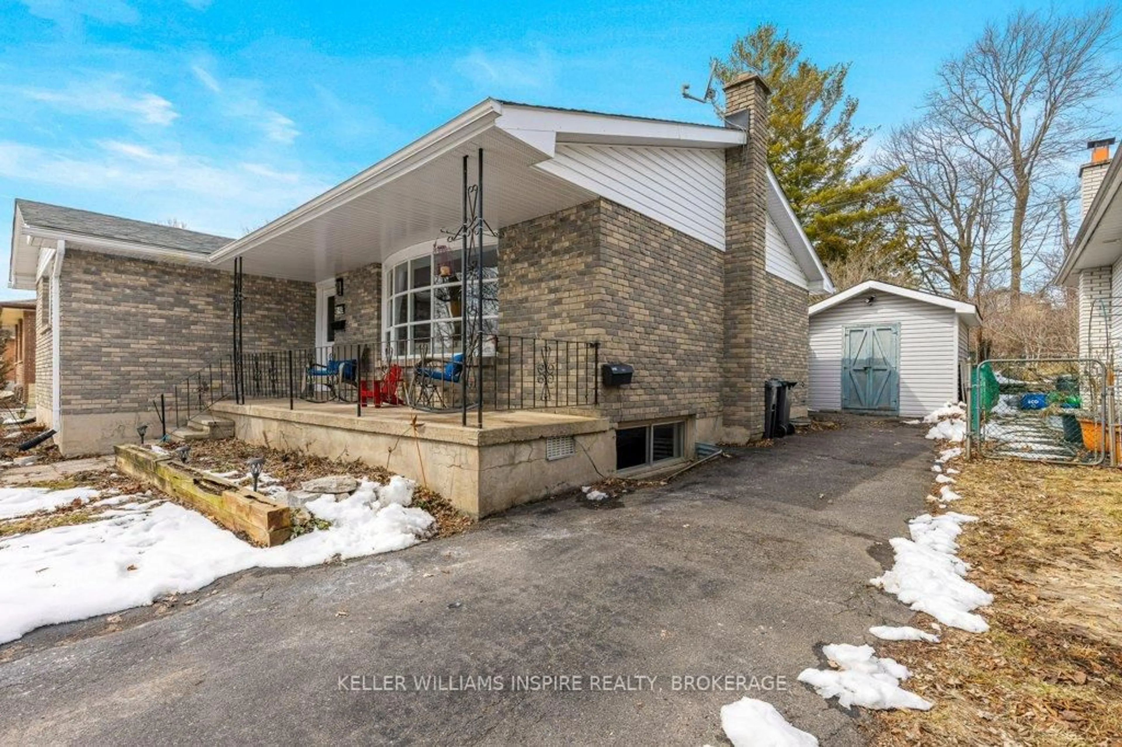 Unknown for 928 Mayfair Cres, Kingston Ontario K7M 5S6