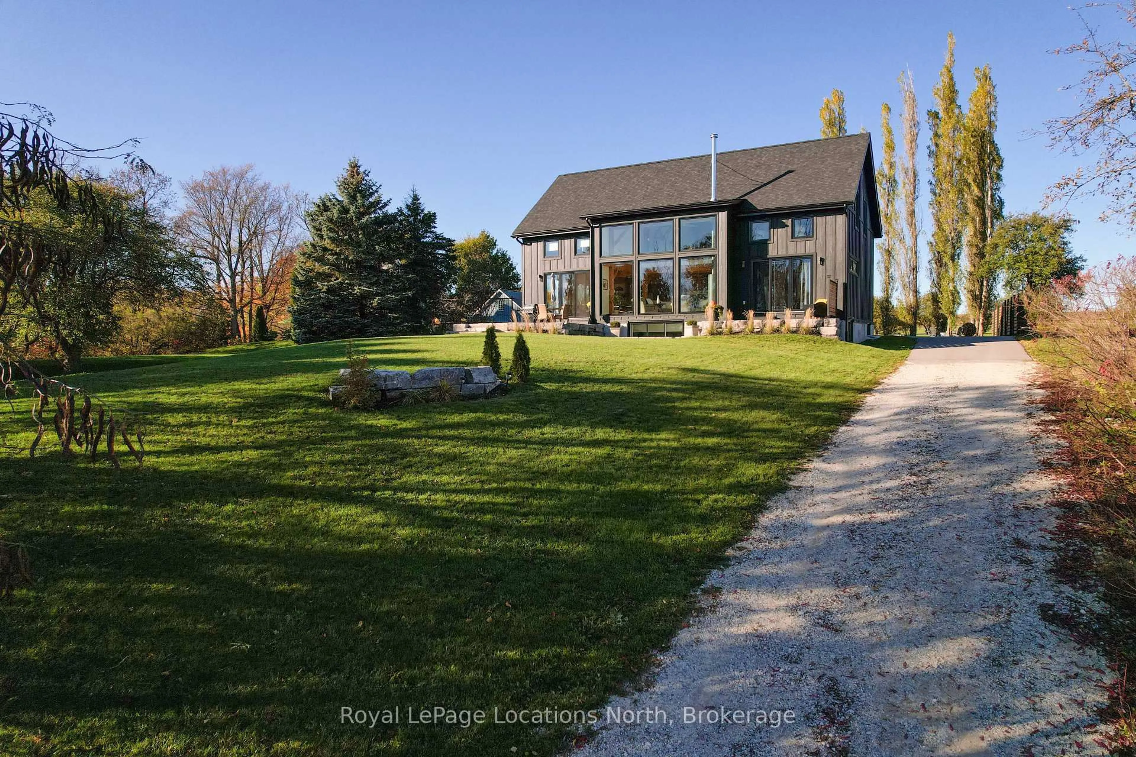 A pic from outside/outdoor area/front of a property/back of a property/a pic from drone, water/lake/river/ocean view for 113 Slabtown Rd, Blue Mountains Ontario N0H 1J0