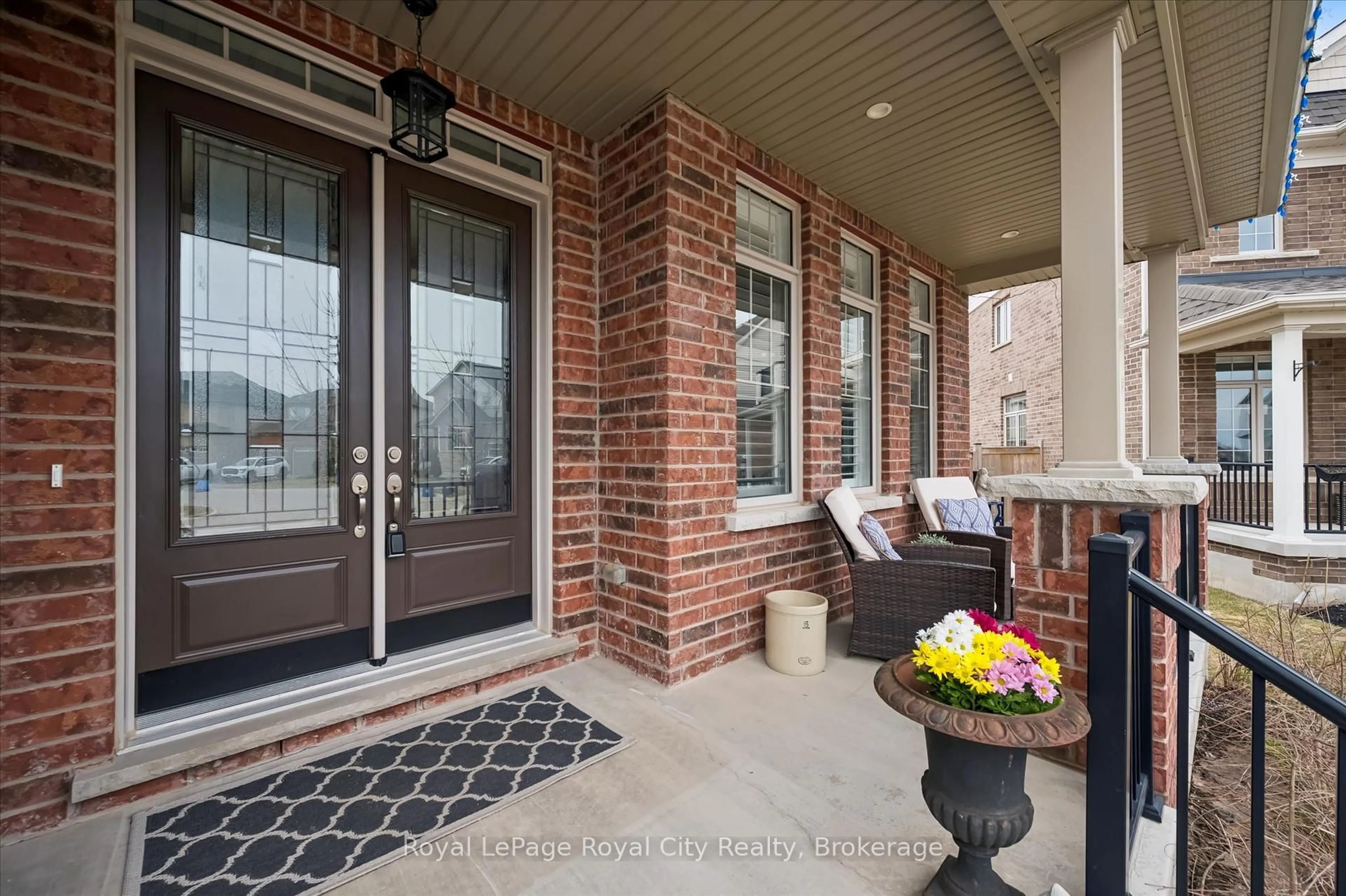 Unknown for 31 Conlin Crt, Centre Wellington Ontario N1M 0H2