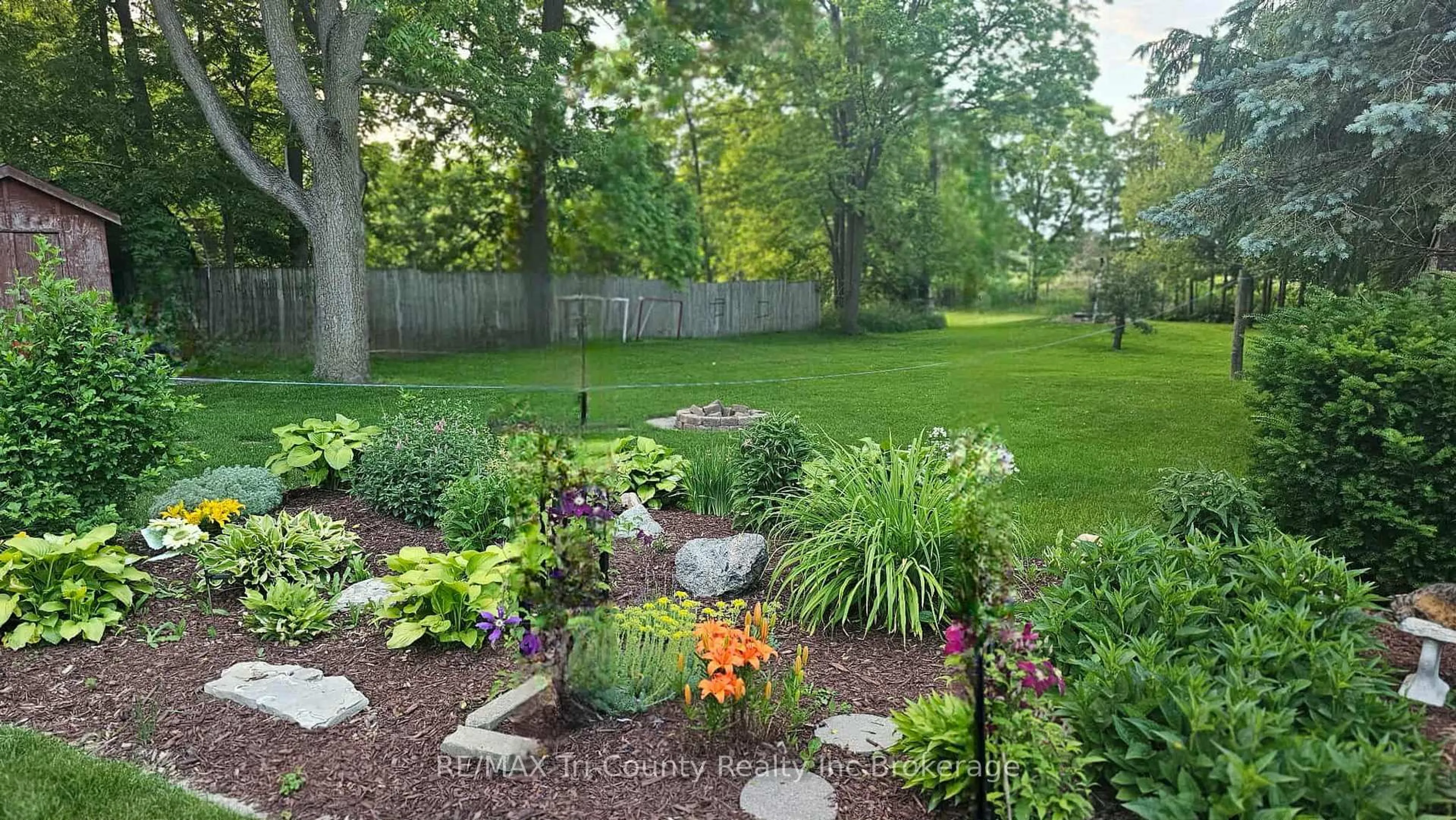 Patio, street for 27 Harpurhey Rd, Huron East Ontario N0K 1W0