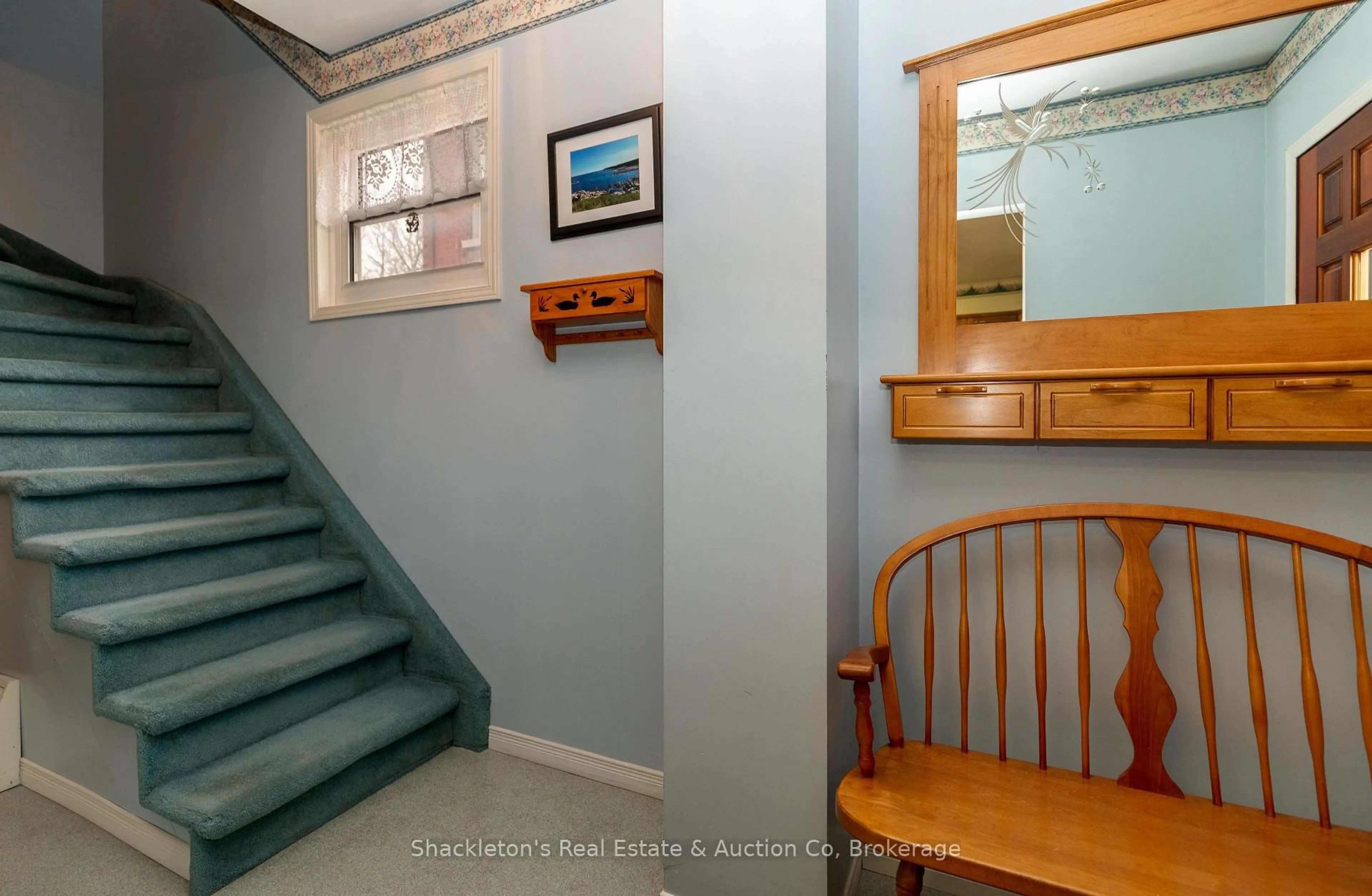 Unknown for 342 Brunswick St, Stratford Ontario N5A 3M8