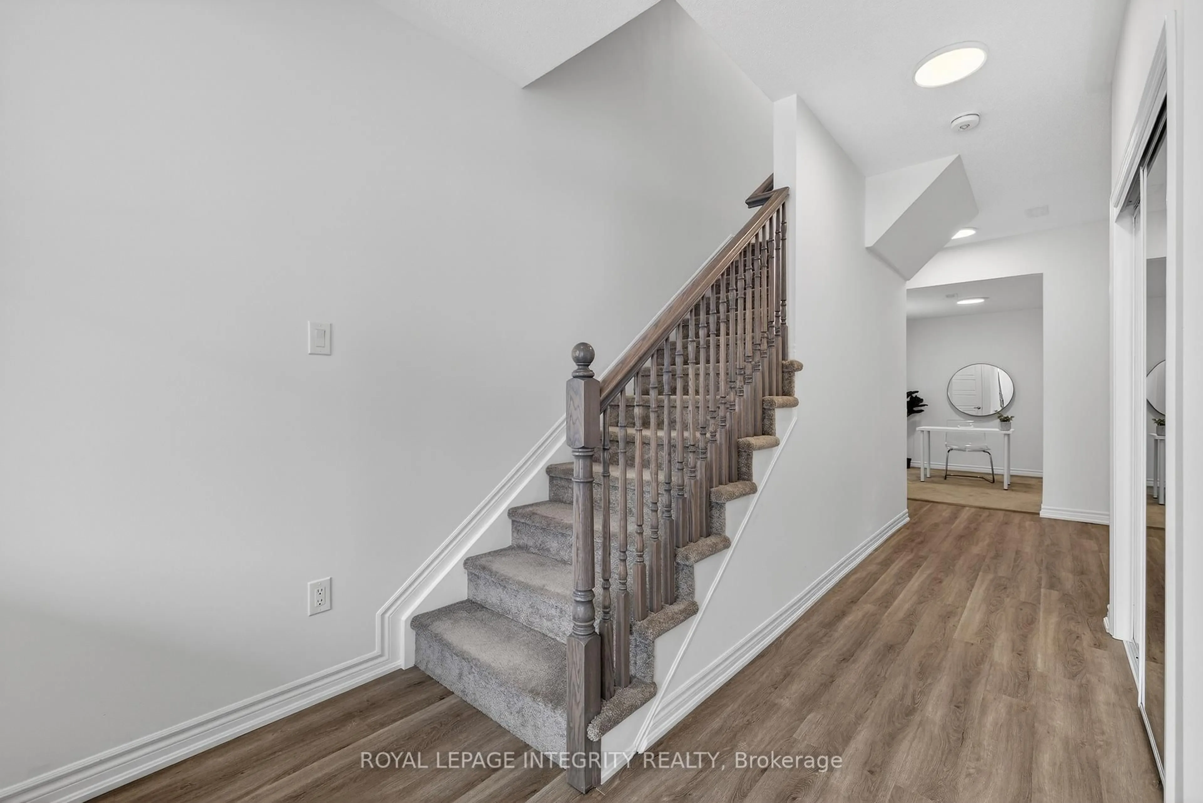 Stairs for 21 Caspian Row, Ottawa Ontario K2V 0R7