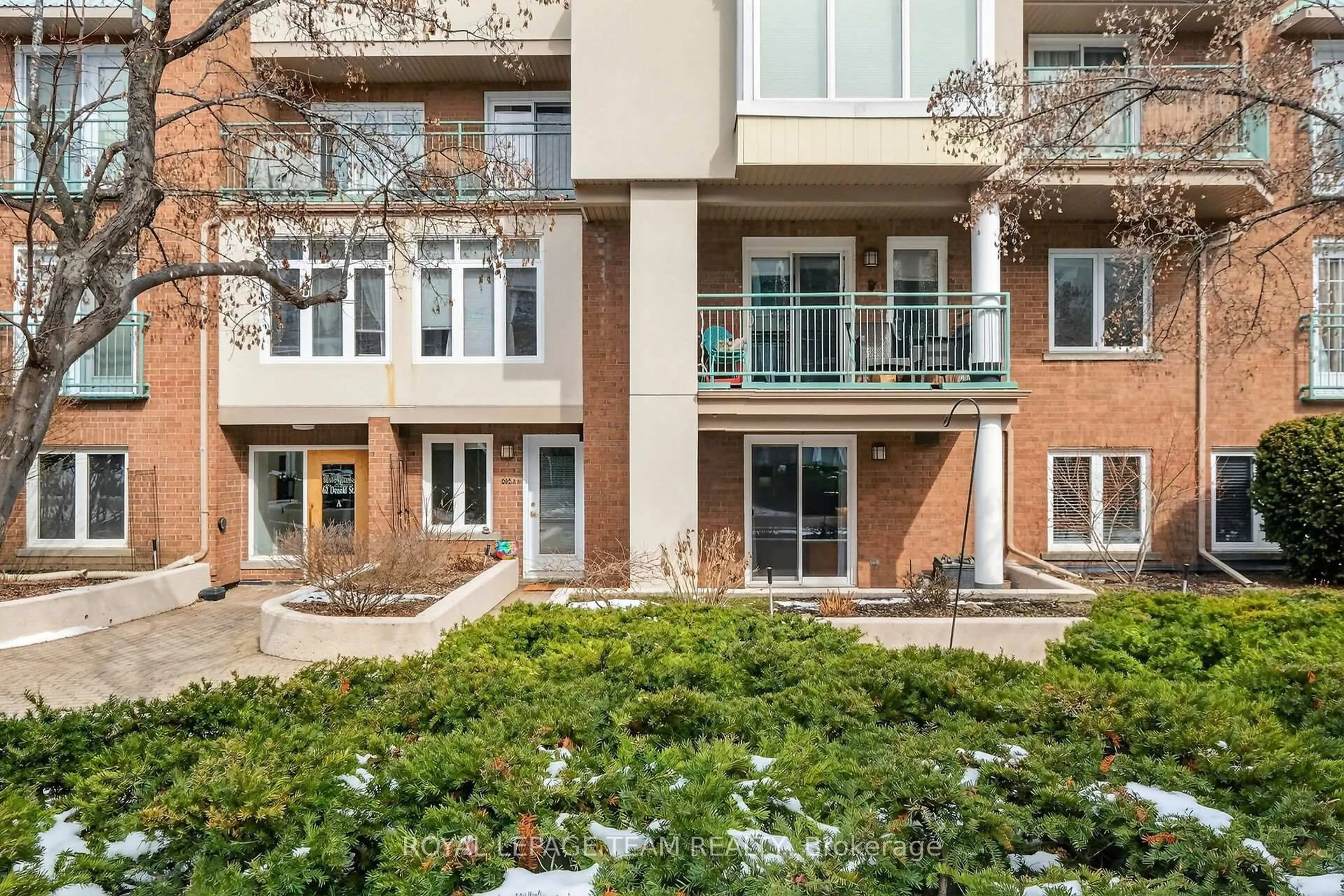 Unknown for 62 Donald St #202A, Ottawa Ontario K1K 1N2