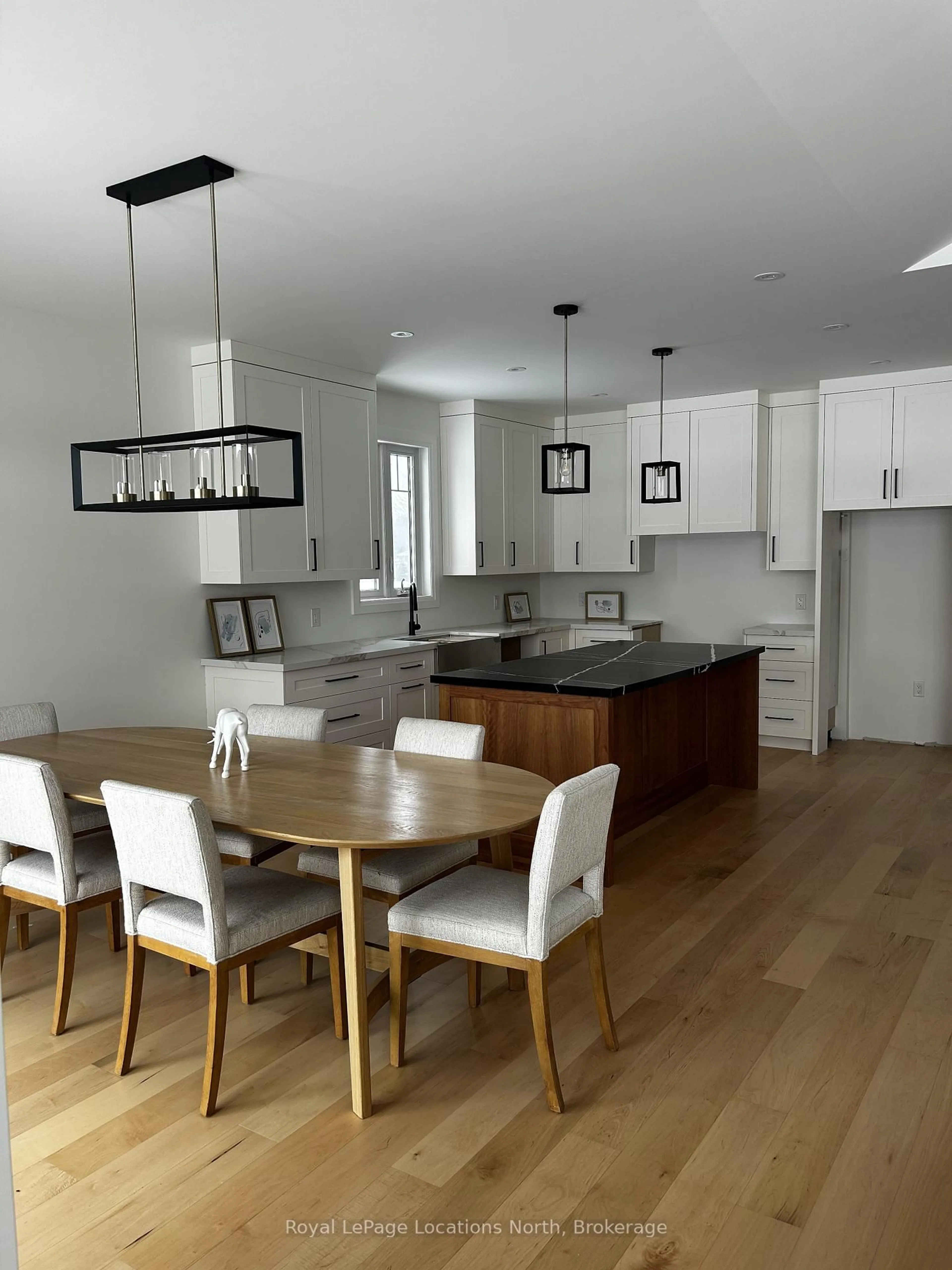 Open concept kitchen, wood/laminate floor for 16 Hilton Lane #27, Meaford Ontario N4L 1L8