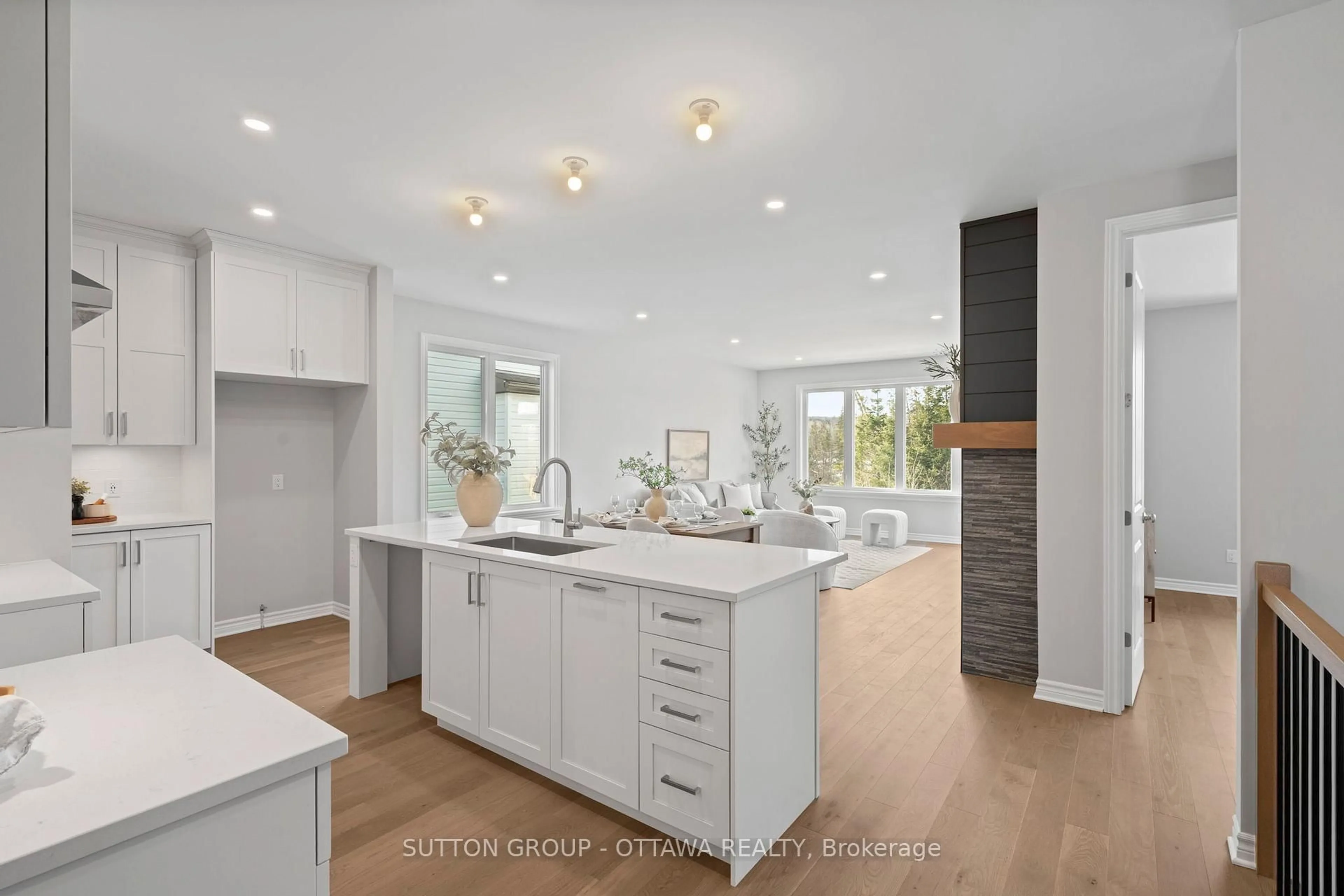 Open concept kitchen, unknown for 1151 BRONZE Ave, Clarence-Rockland Ontario K4K 0M9