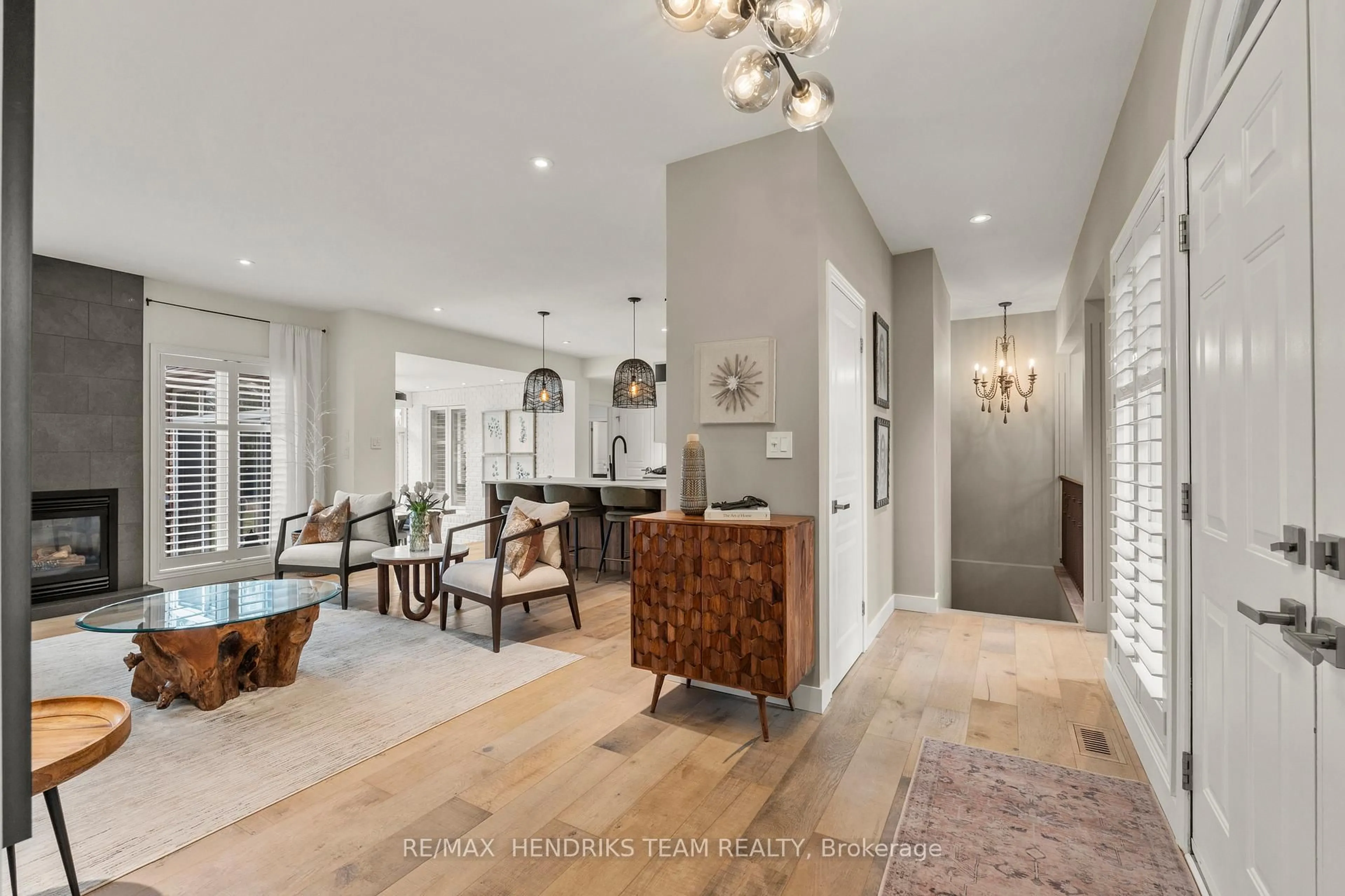 Unknown for 8152 Westminster Dr, Niagara Falls Ontario L2H 2Y8