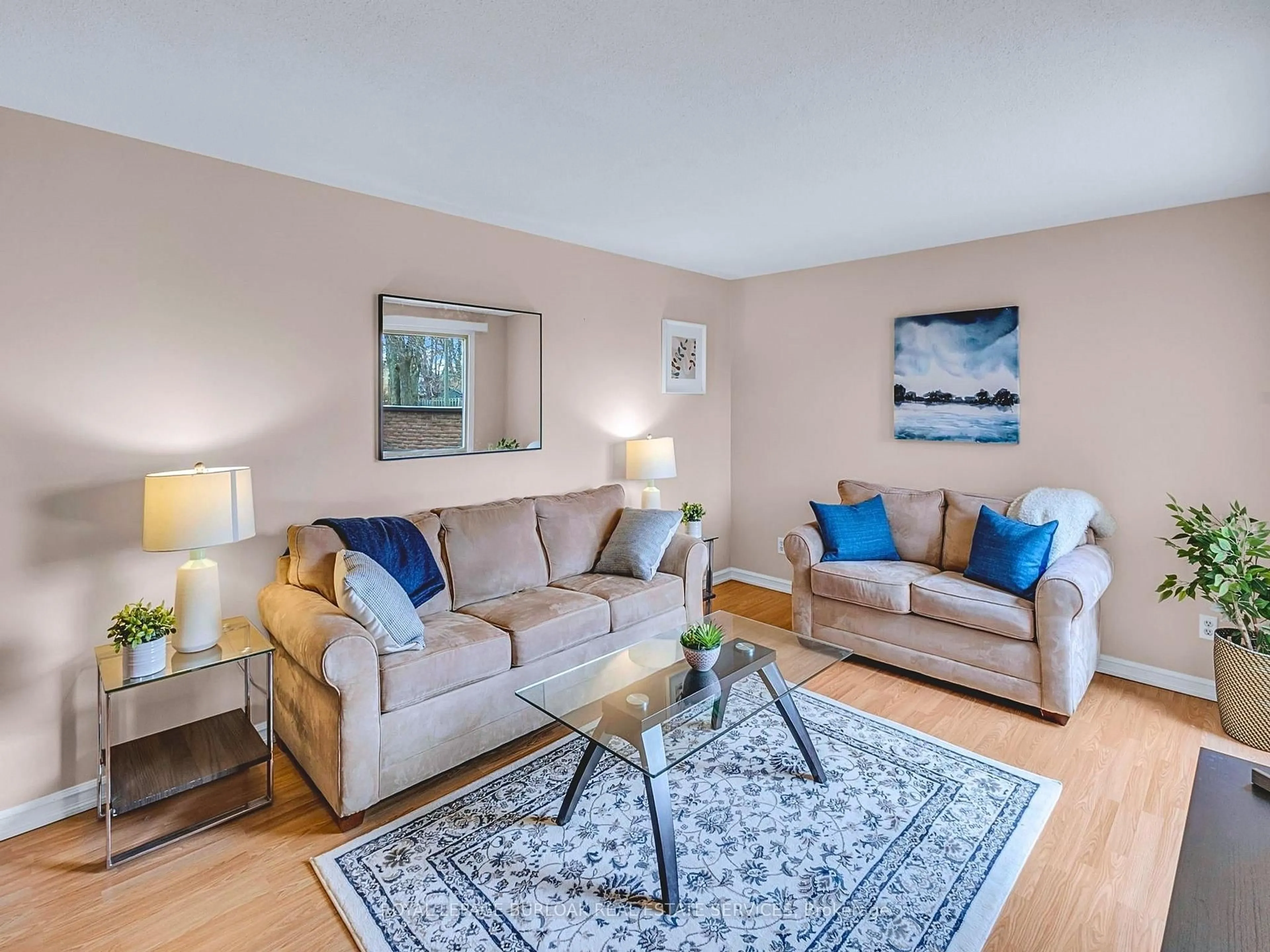 Living room with furniture, unknown for 28 Underhill Cres #3, Kitchener Ontario N2A 2S8