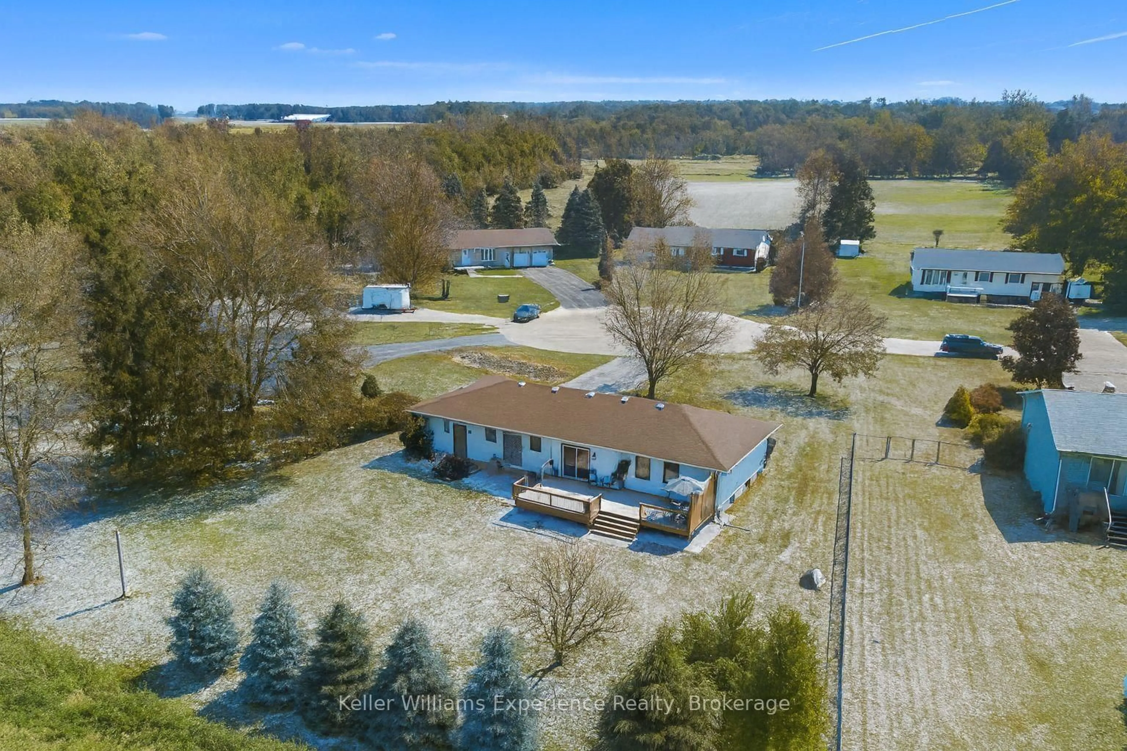 A pic from outside/outdoor area/front of a property/back of a property/a pic from drone, unknown for 110 Mary Ave, Georgian Bluffs Ontario N4K 5N5