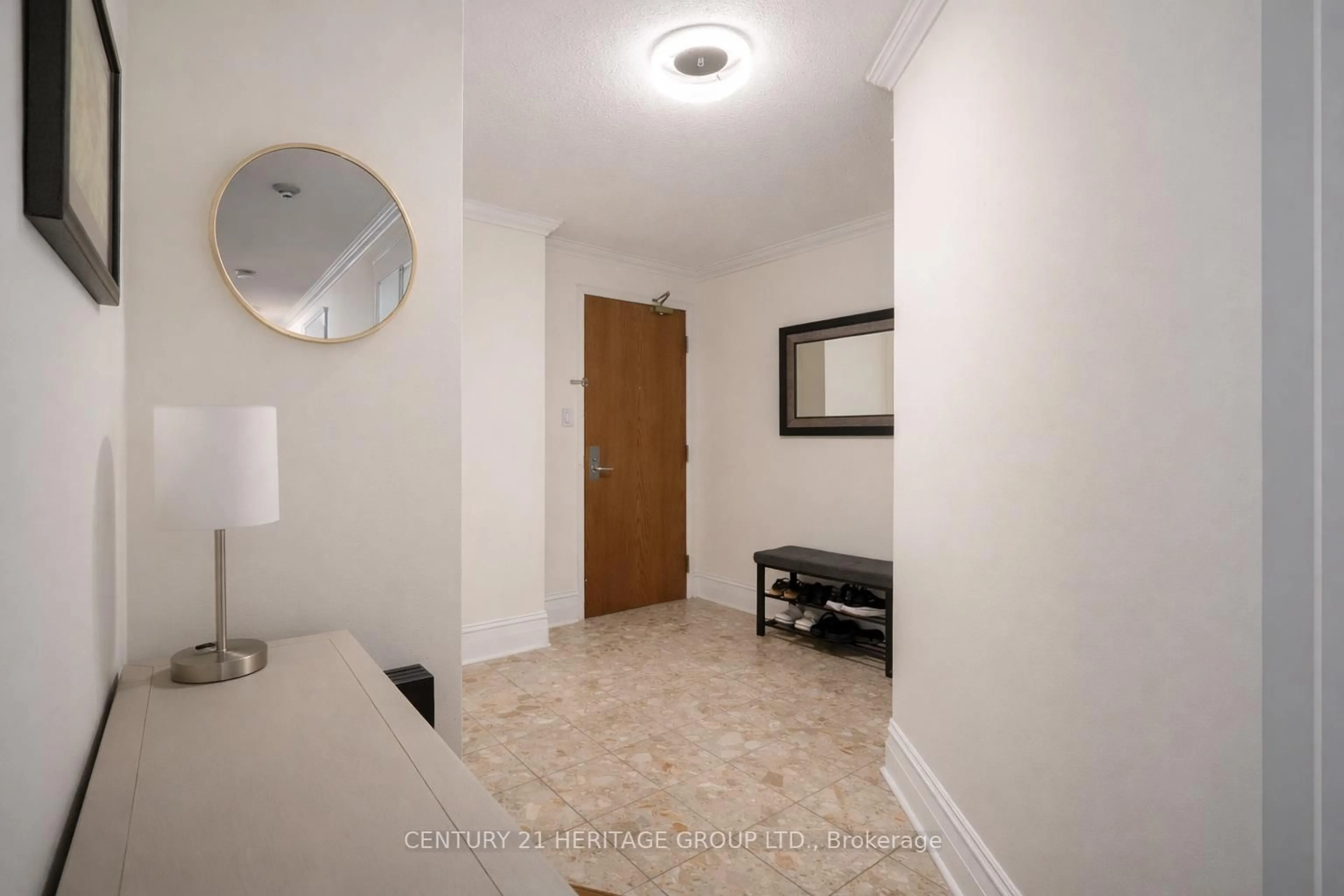 Unknown for 67 Caroline St #102, Hamilton Ontario L8P 3K6