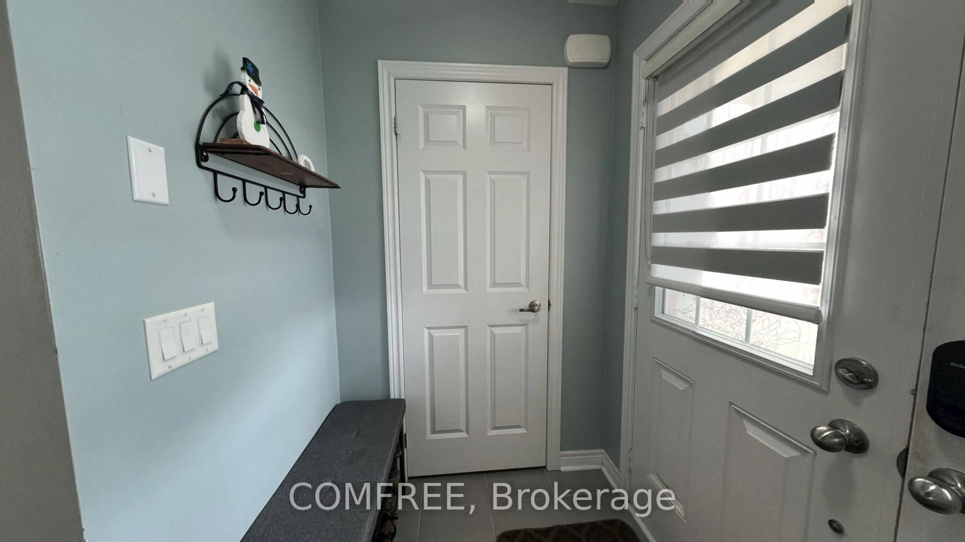 Unknown for 553 Baldwin Cres, Woodstock Ontario N4T 0G4