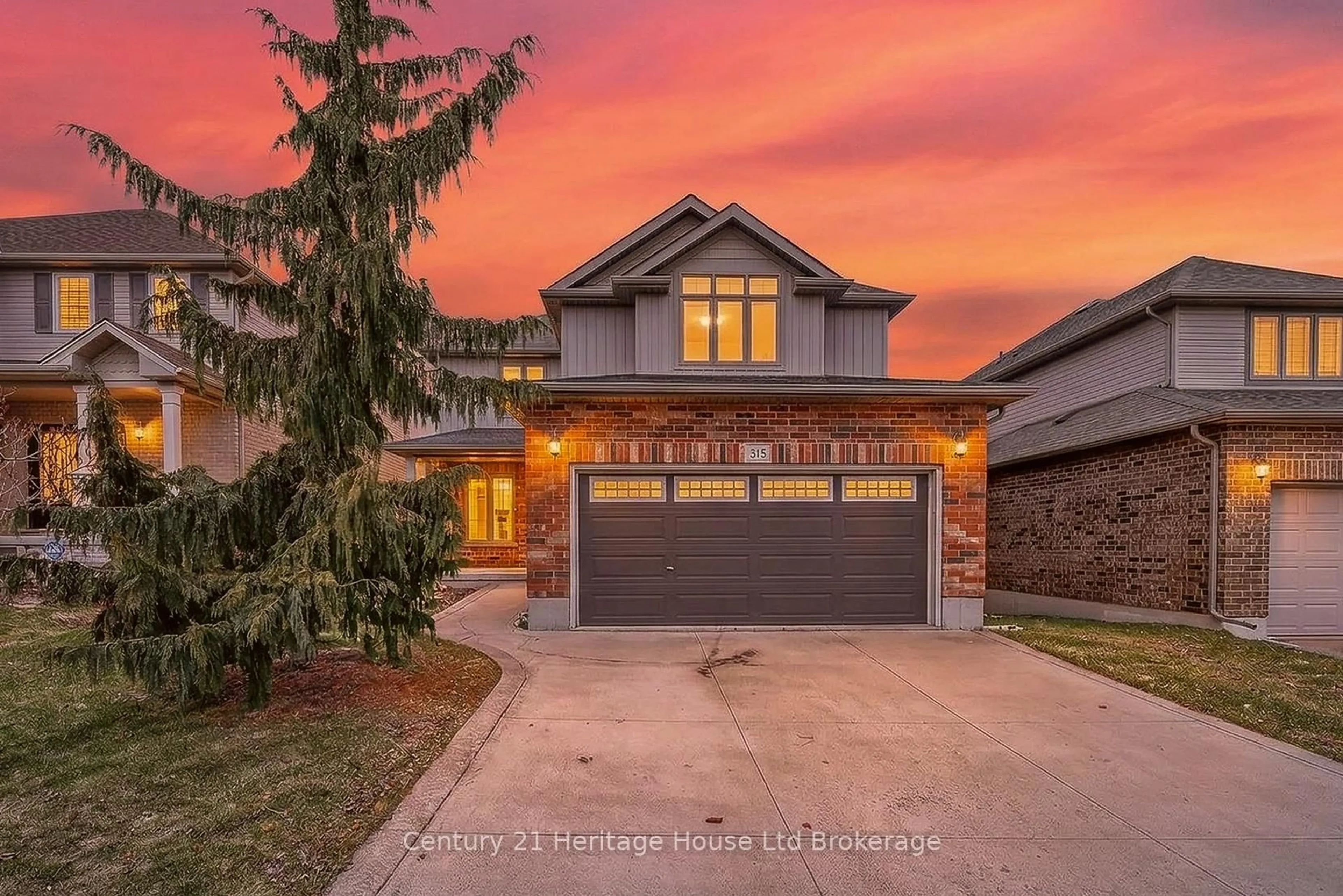 Home with brick exterior material, street for 215 Munnoch Blvd, Woodstock Ontario N4T 1V7