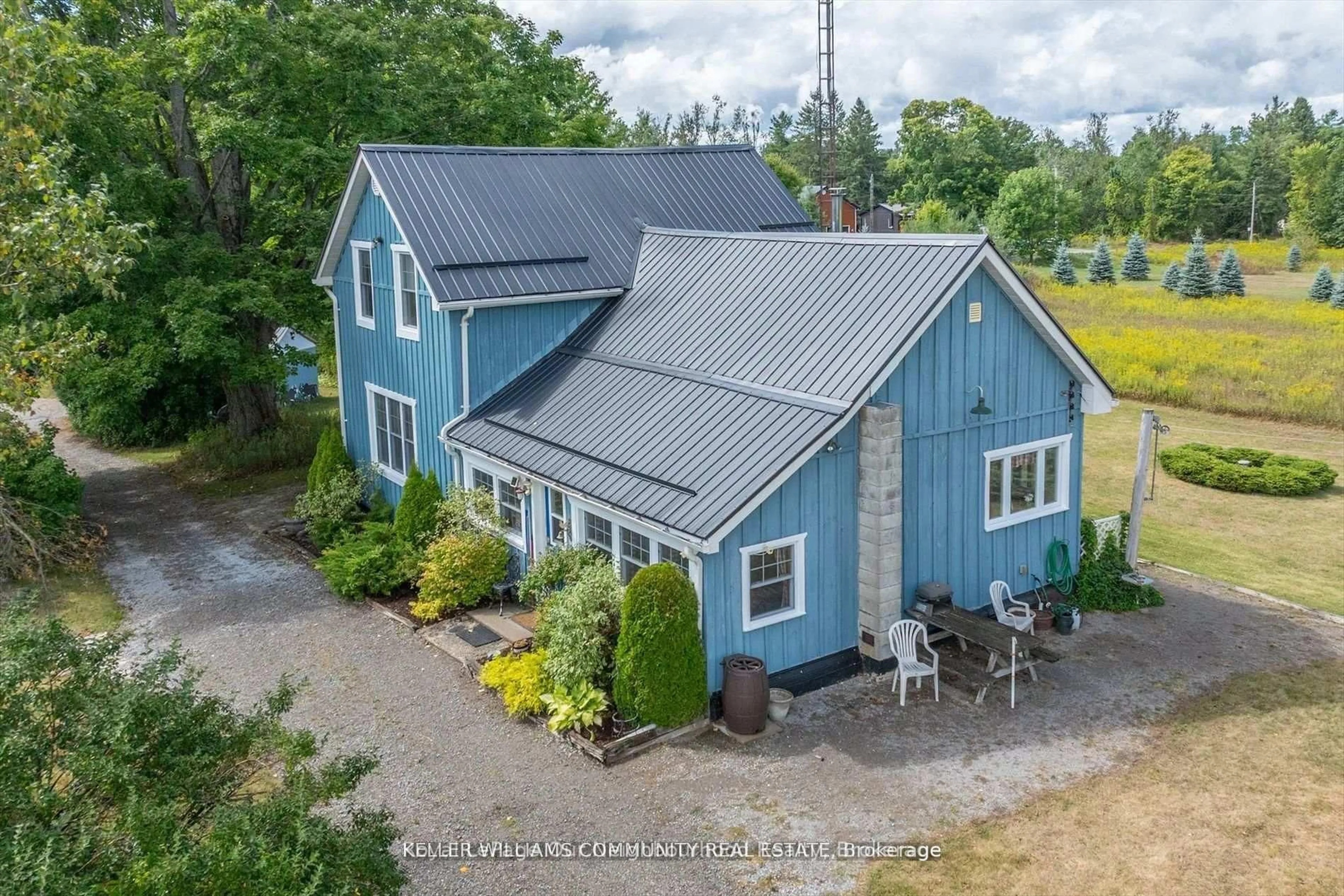 A pic from outside/outdoor area/front of a property/back of a property/a pic from drone, unknown for 372 County Road 41 Rd, Kawartha Lakes Ontario K0M 2B0