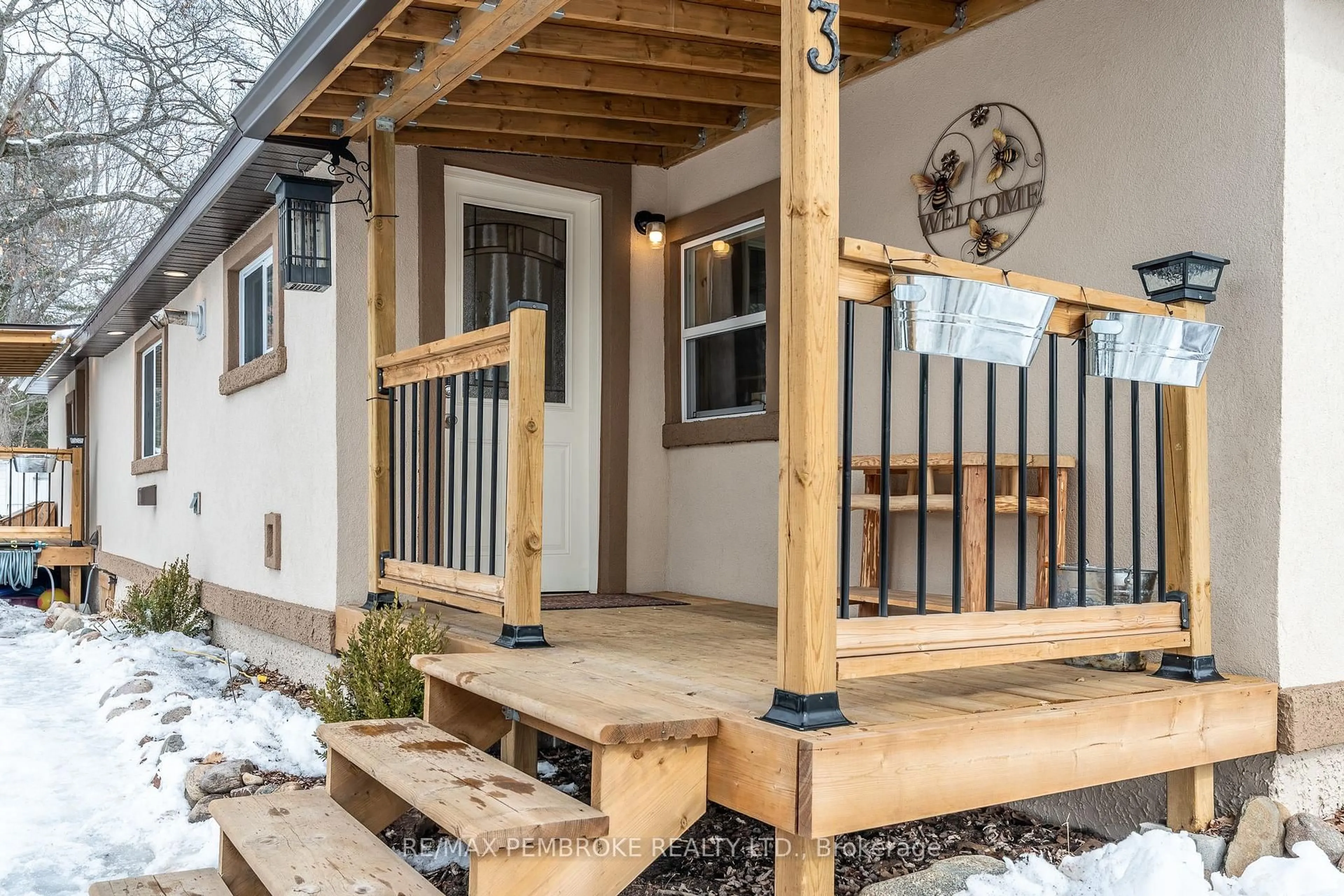 Patio, street for 23 Pinehurst Estates, Petawawa Ontario K8H 2H2