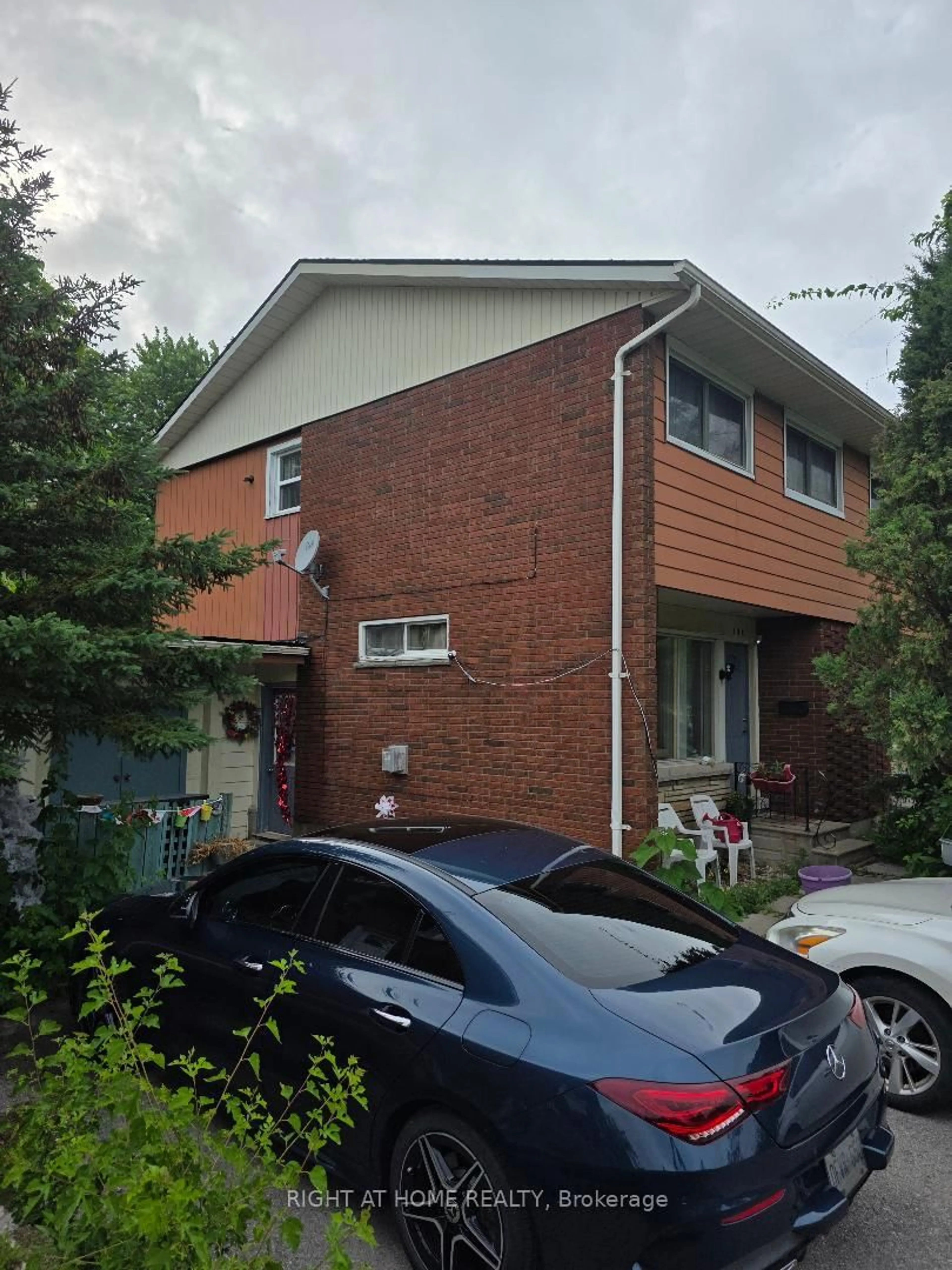 Home with brick exterior material, street for 340 Glenridge Ave, St. Catharines Ontario L2T 3K7