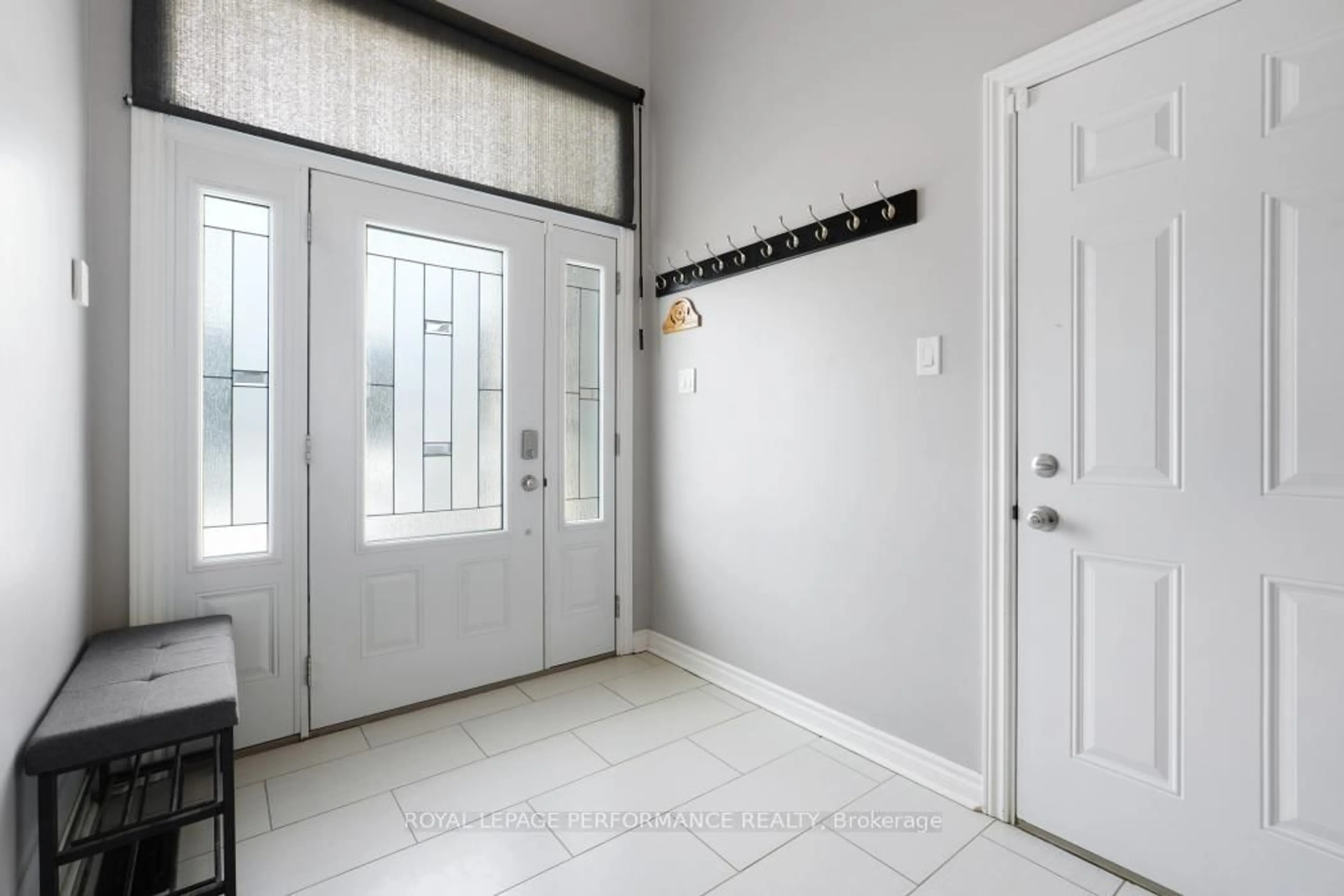 Indoor entryway for 861 Oceane St, The Nation Ontario K0A 2M0