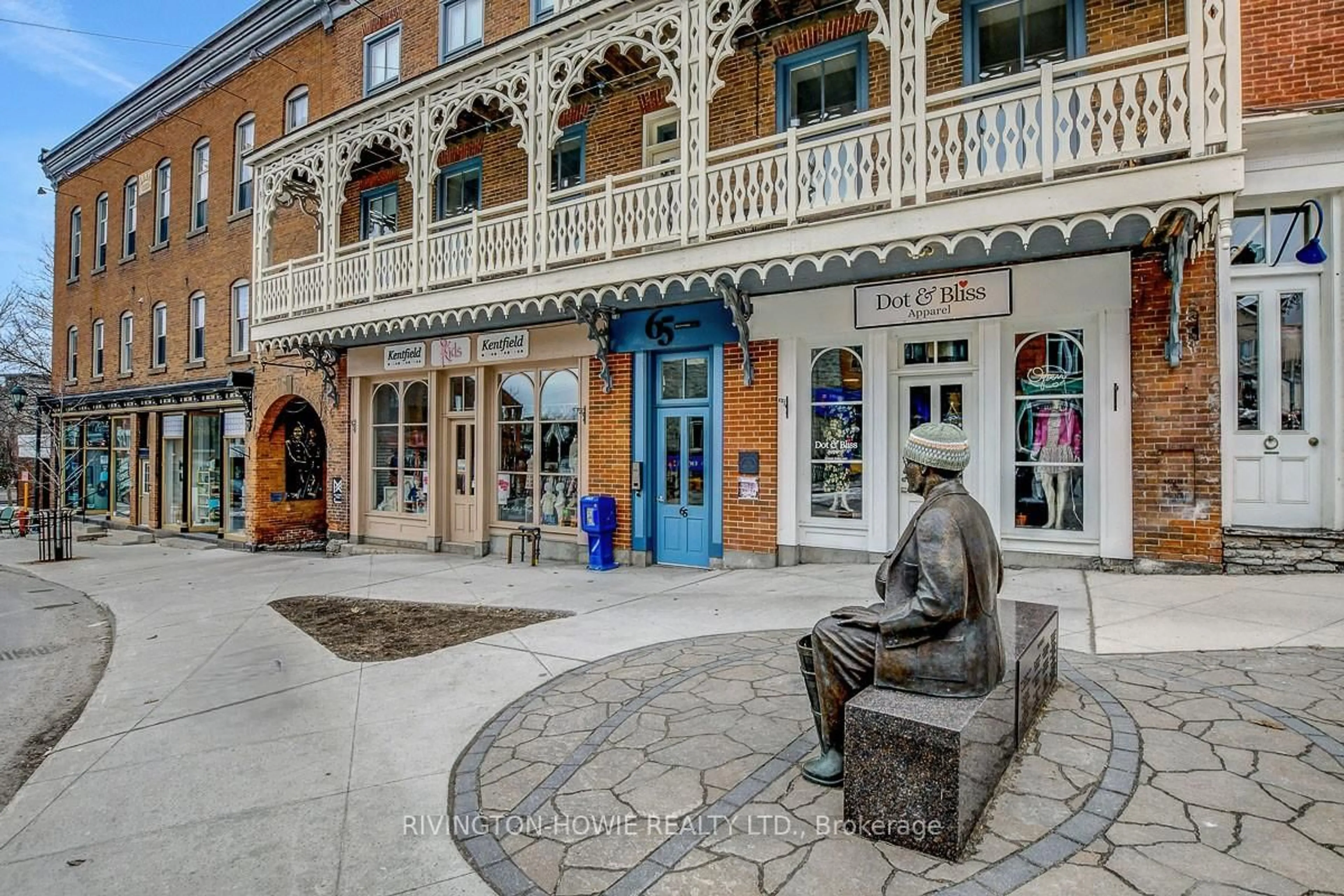 Patio, street for 65 Mill St #203, Almonte Ontario K0A 1A0