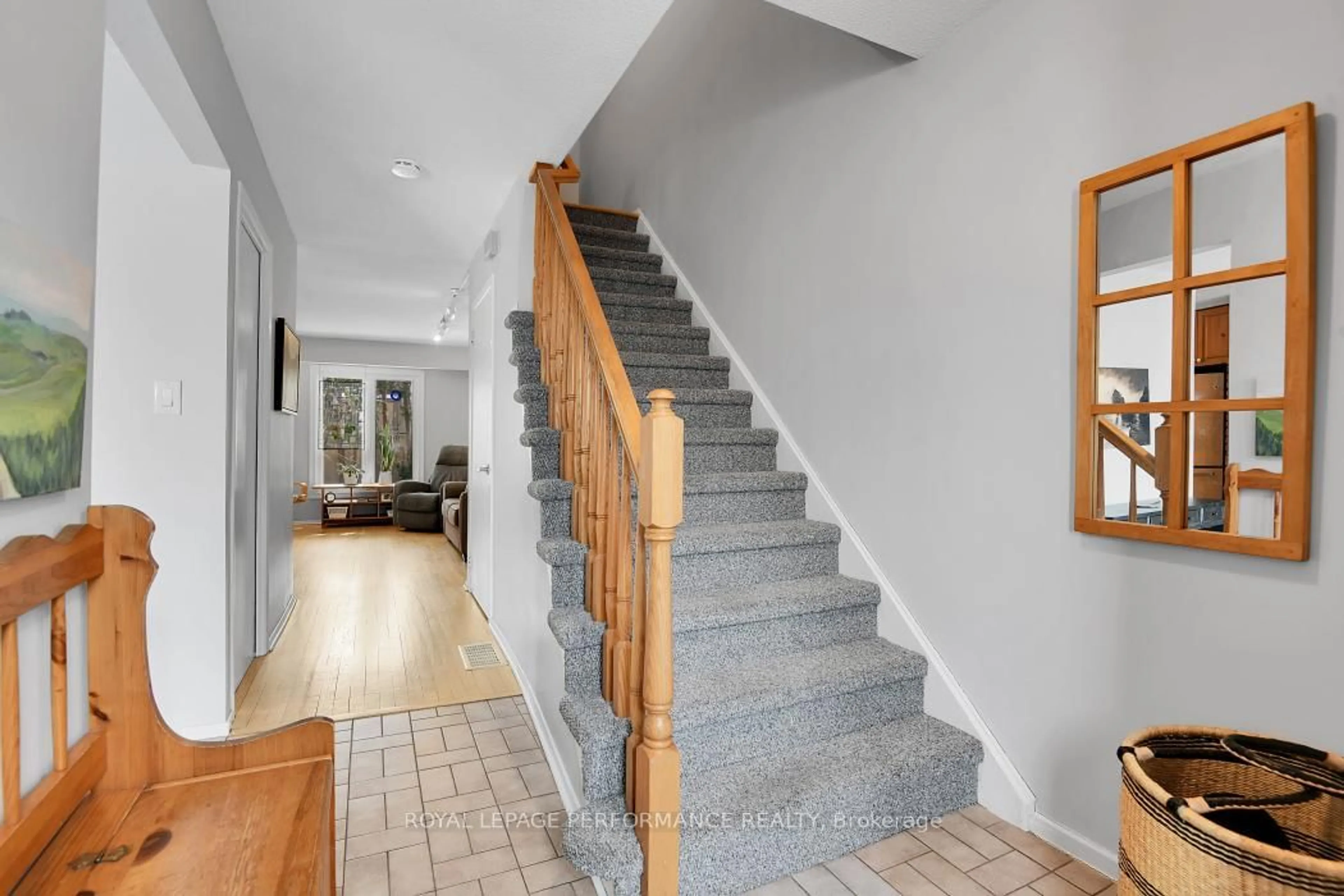 Unknown for 67 Ramsgate Private, Ottawa Ontario K1V 8M4