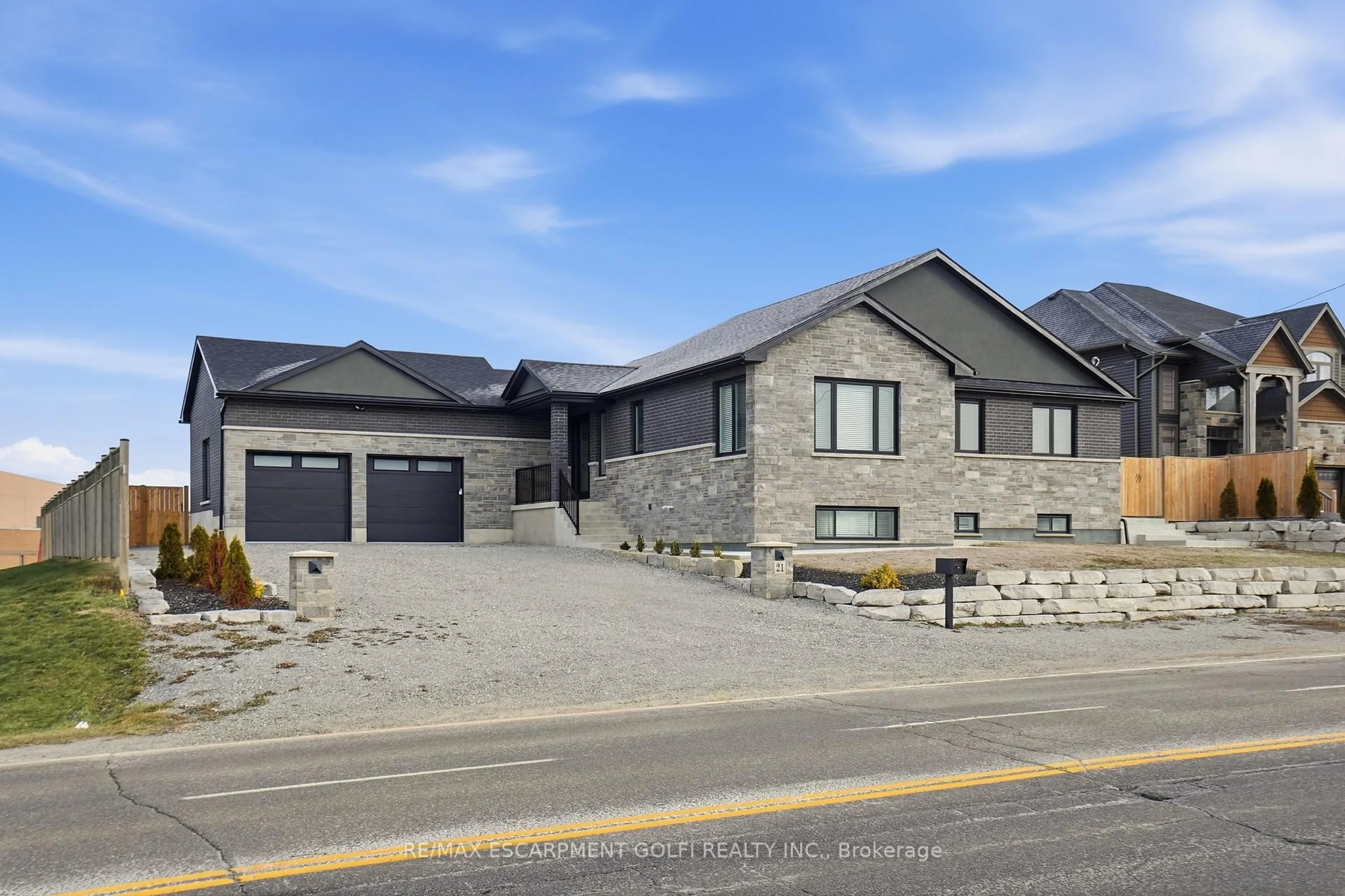 Home with brick exterior material, street for 21 Haldimand Rd 66, Haldimand Ontario N3W 1N7