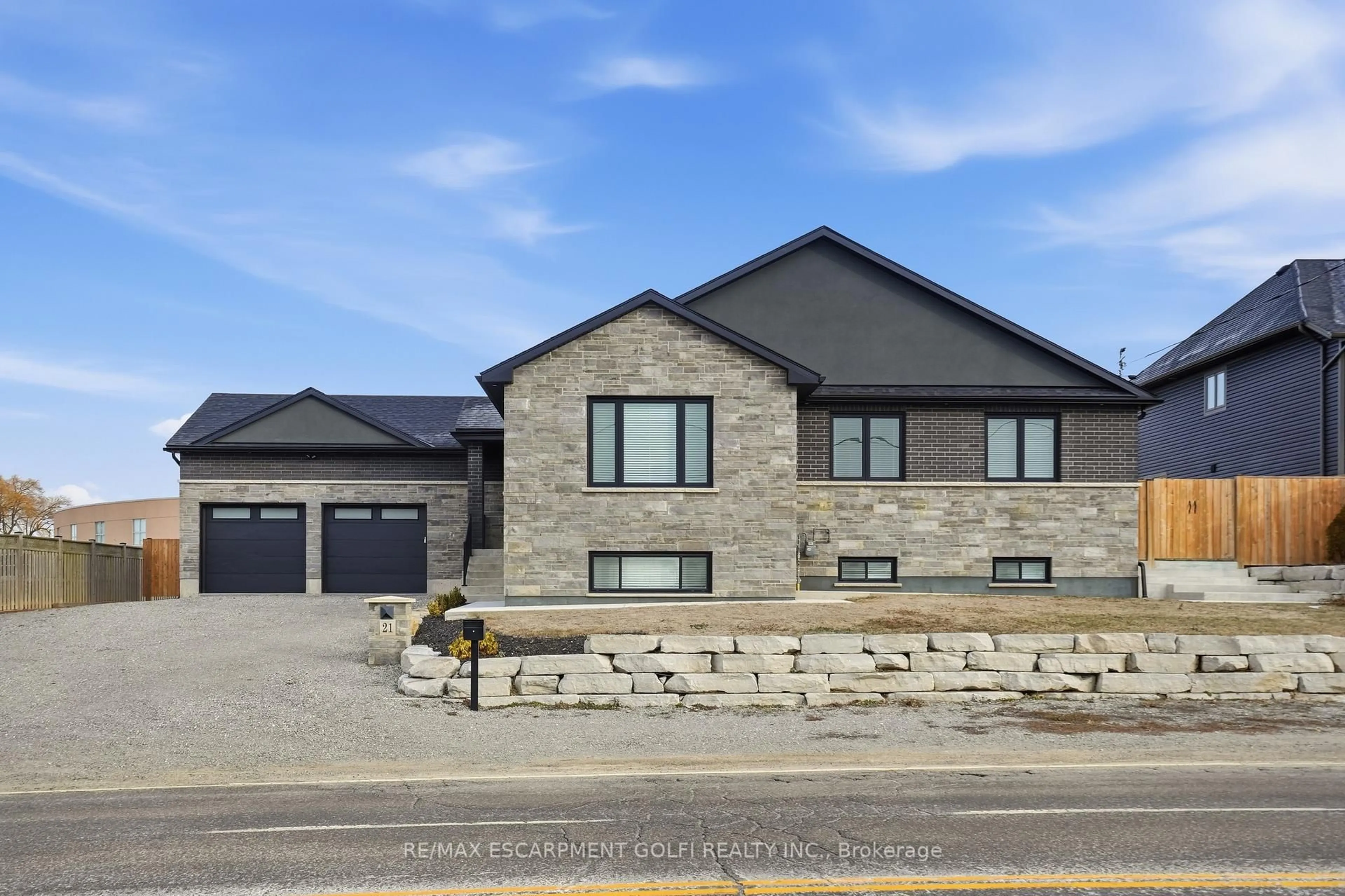 Home with brick exterior material, street for 21 Haldimand Rd 66, Haldimand Ontario N3W 1N7