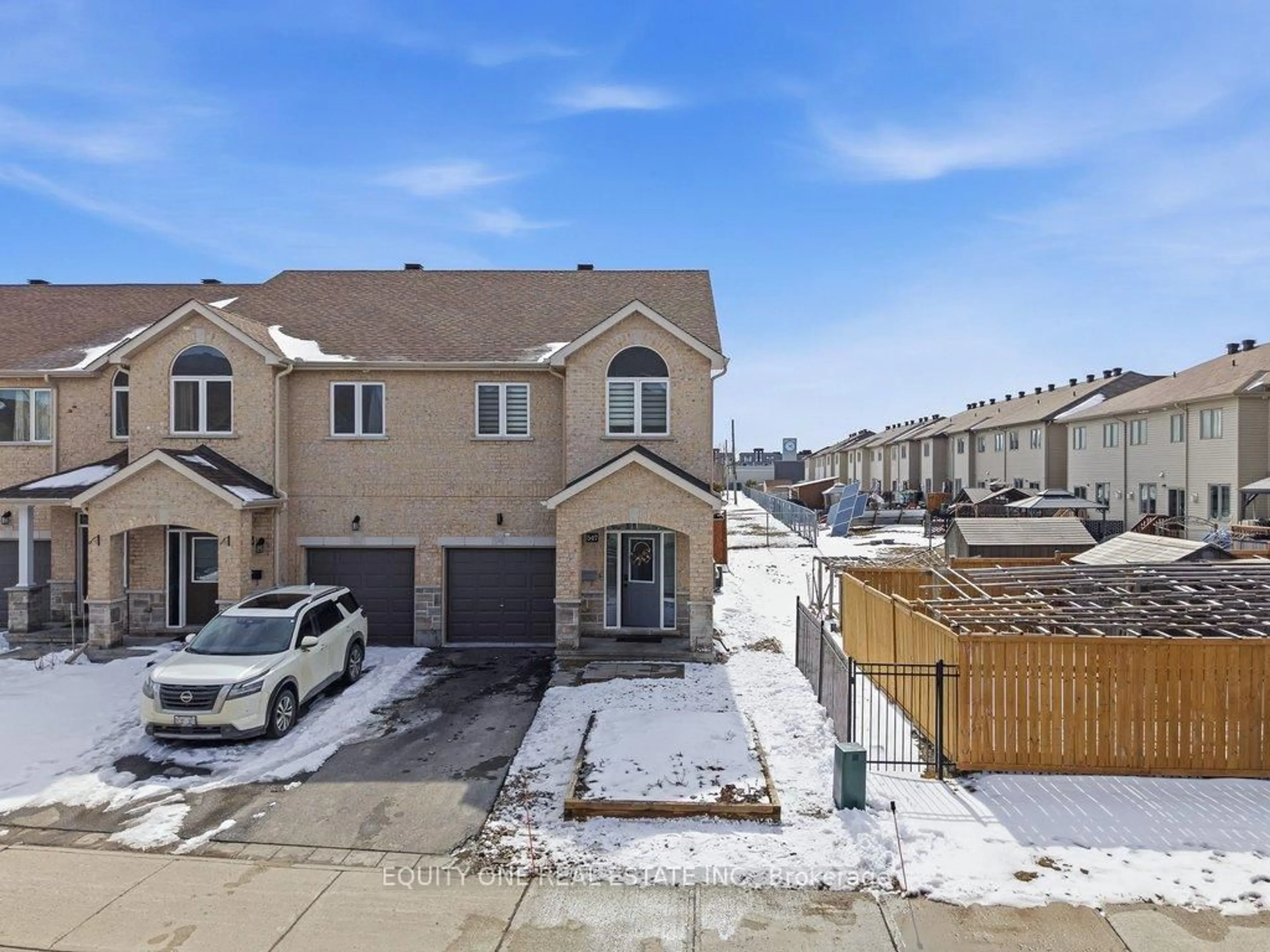 A pic from outside/outdoor area/front of a property/back of a property/a pic from drone, street for 547 Via Mattino Way, Ottawa Ontario K2J 6B7
